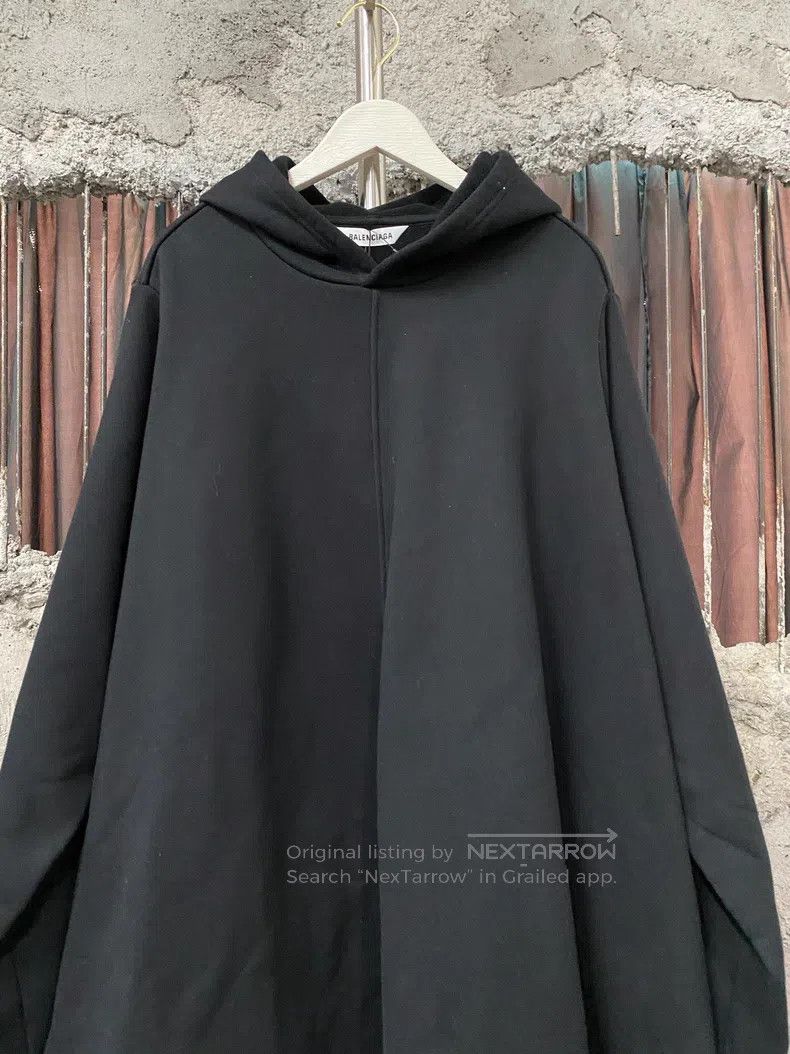 Balenciaga Balenciaga Hooded Sweatshirt Cloak Size US XS / EU 42 / 0 - 3 Thumbnail