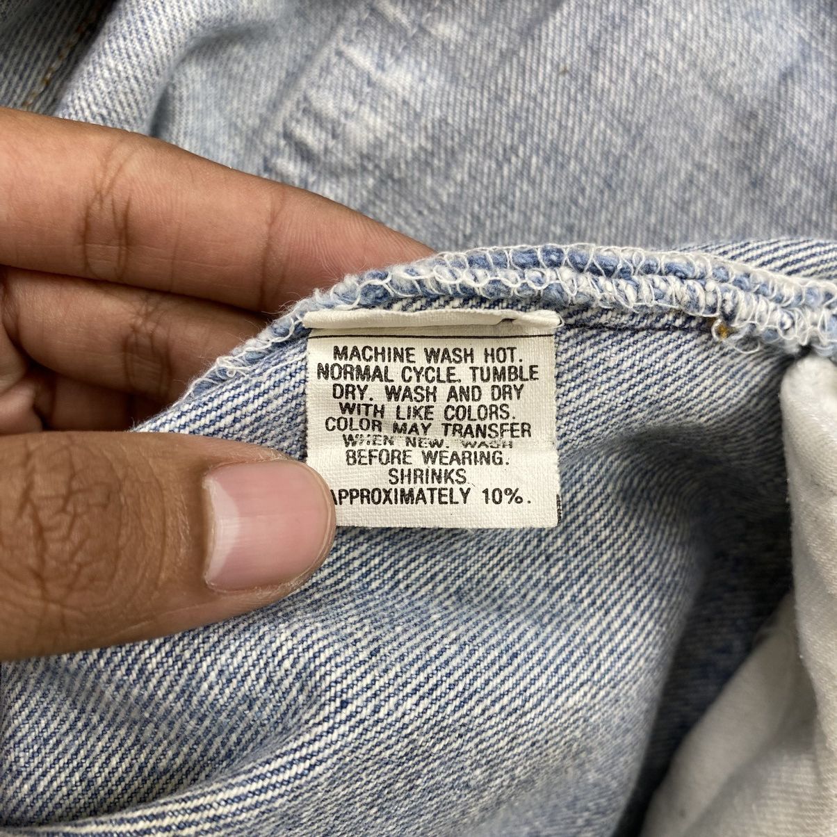 Levi's Vintage Clothing 🇺🇸1990s Vintage Levis 501 USA 30x33 #501 Blue Jeans Size US 29 - 13 Thumbnail