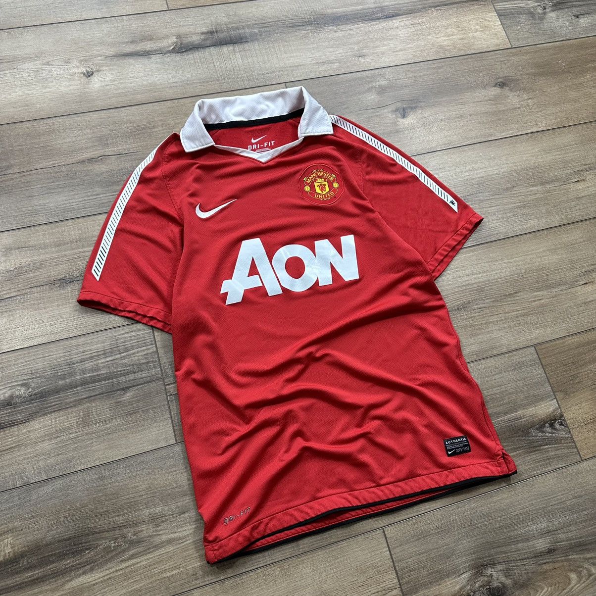 Nike Nike Manchester United 2010-2011 Home Football Soccer Jersey Size US S / EU 44-46 / 1 - 2 Thumbnail