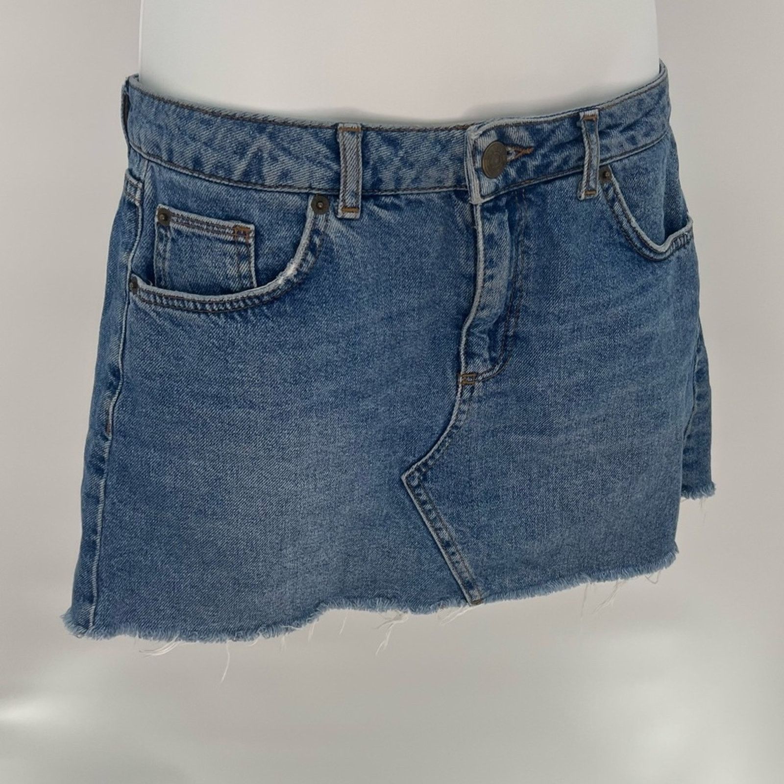 Urban Outfitters BDG Urban Outfitters Denim Skirt Sz M Size 30" / US 8 / IT 44 - 1 Thumbnail