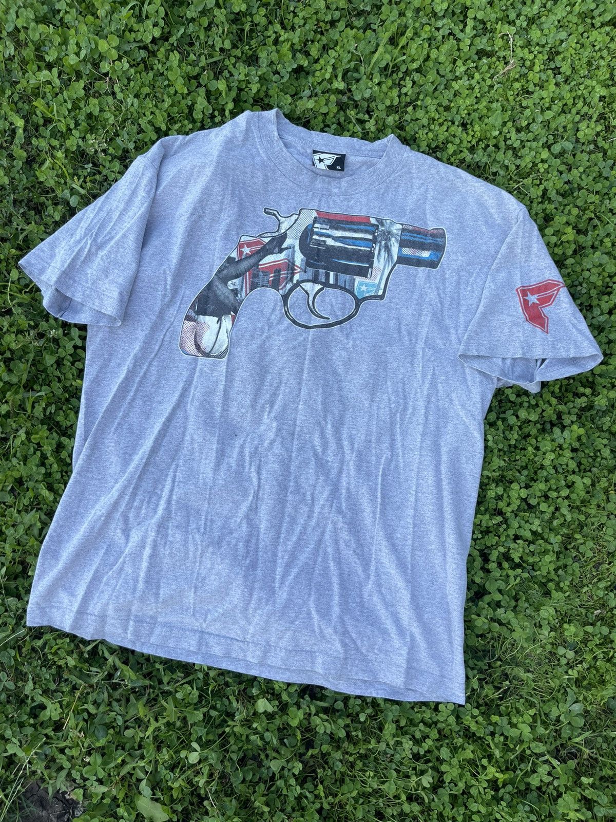 Famous Stars And Straps Famous Revolver flag rap tee Size US XL / EU 56 / 4 - 2 Thumbnail