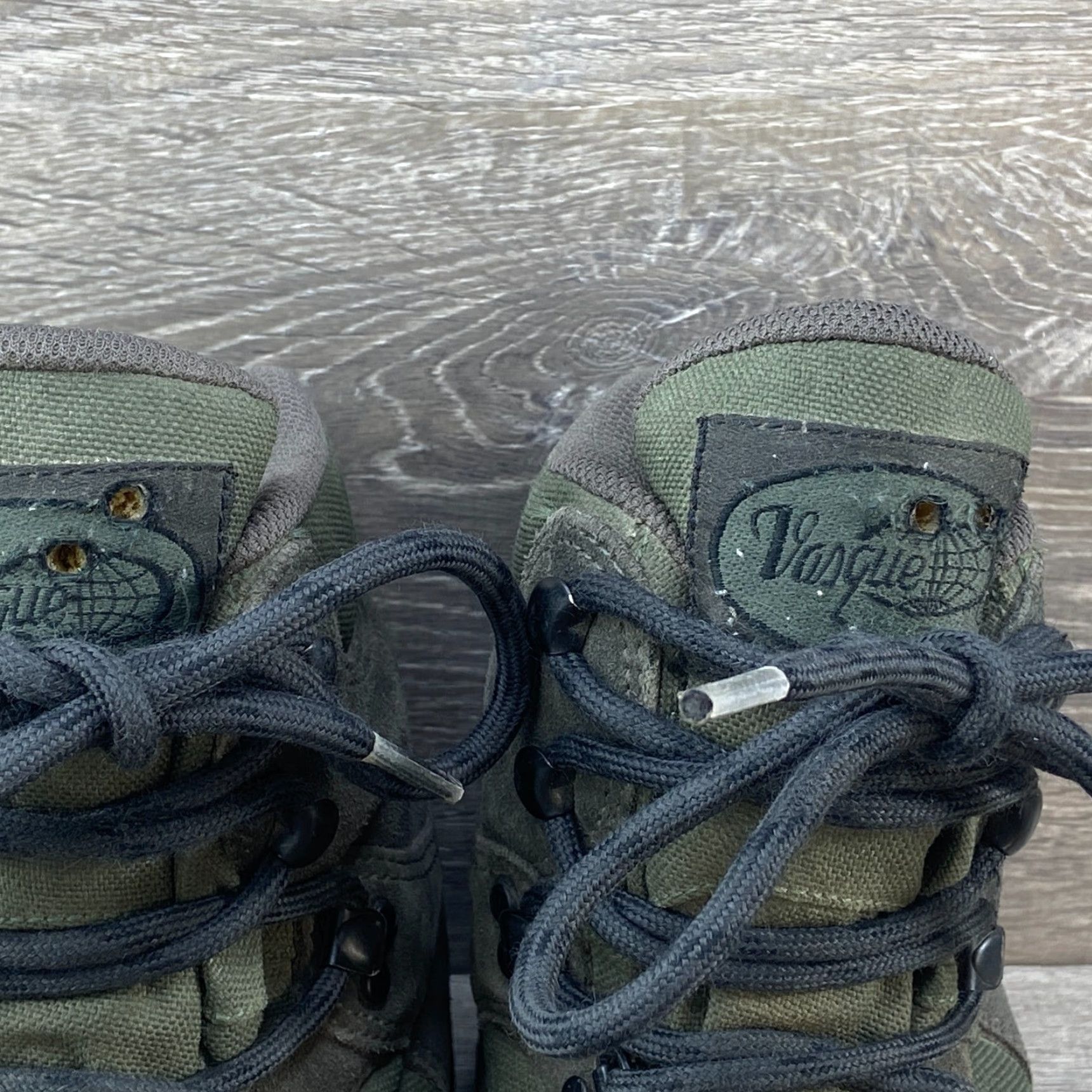 Vasque VINTAGE Vasque Green Gray Suede Leather Canvas Lace Up Hiking Boots Size 10.5 Mens Boots Green Gray 90s Vasque Hiking Boots Size US 10 / EU 43 - 4 Thumbnail