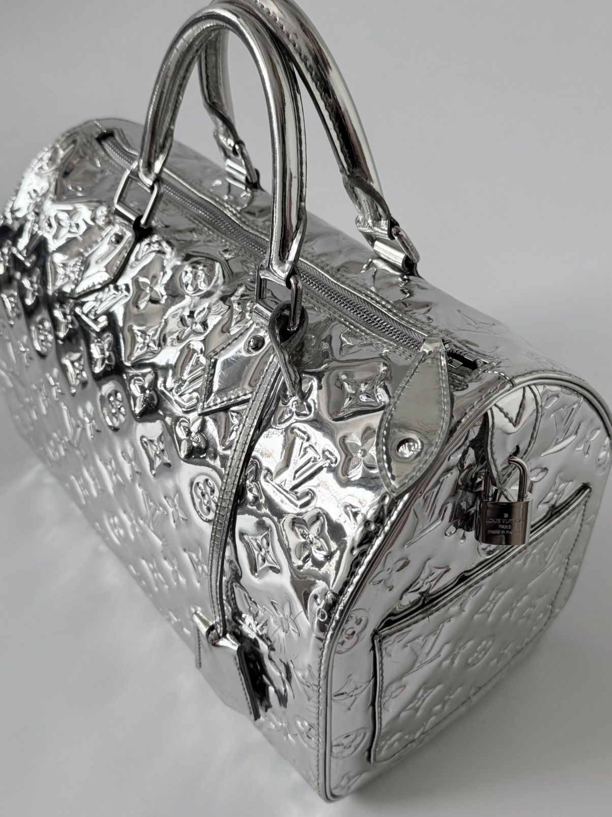 Louis Vuitton Louis Vuitton Limited Silver Monogram Miroir Speedy 30 Bag Size ONE SIZE - 7 Thumbnail