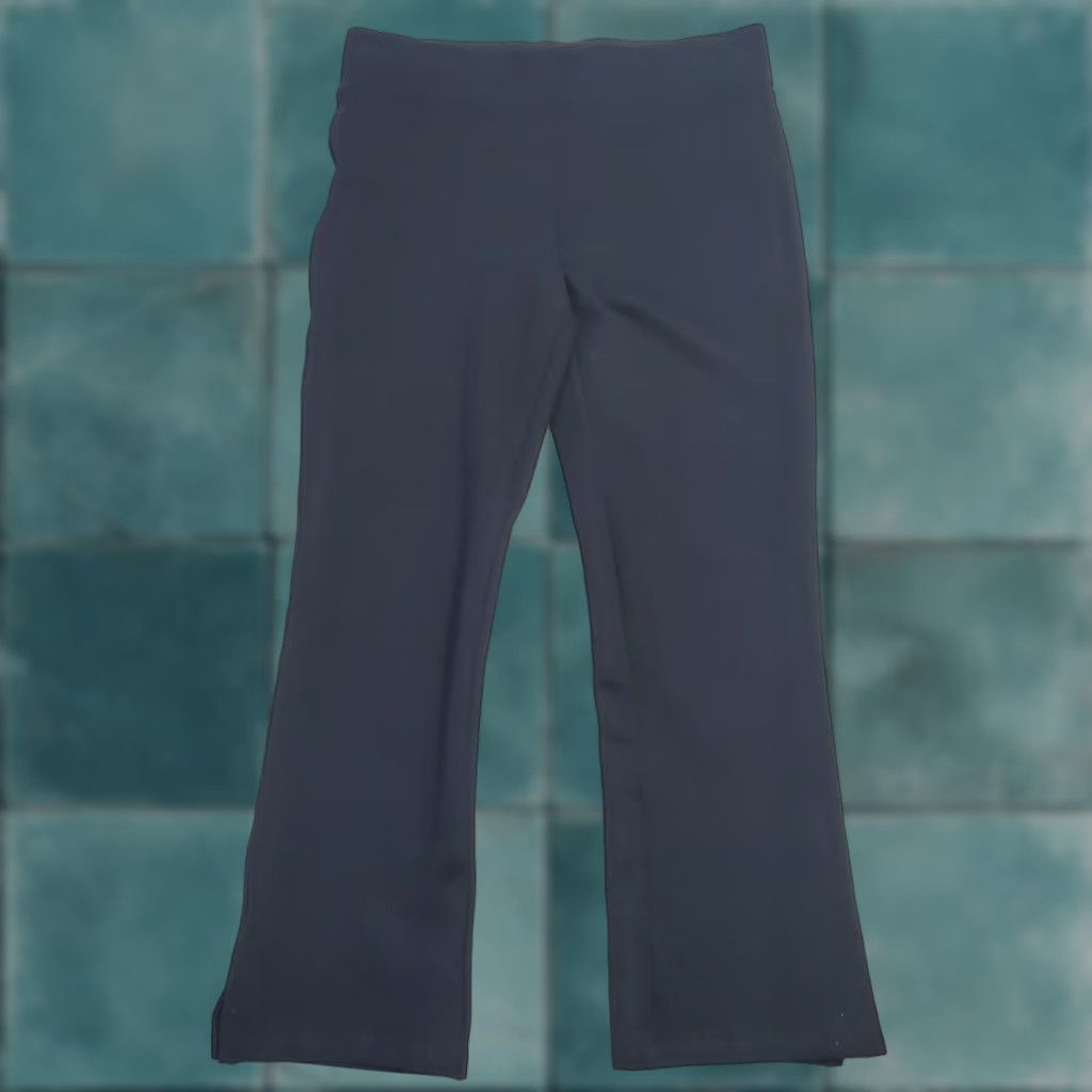 Quince Quince Pants Womens XS Black Ultra Stretch Ponte Kick Flare Pull On Crop Size 26" / US 2 / IT 38 - 1 Thumbnail