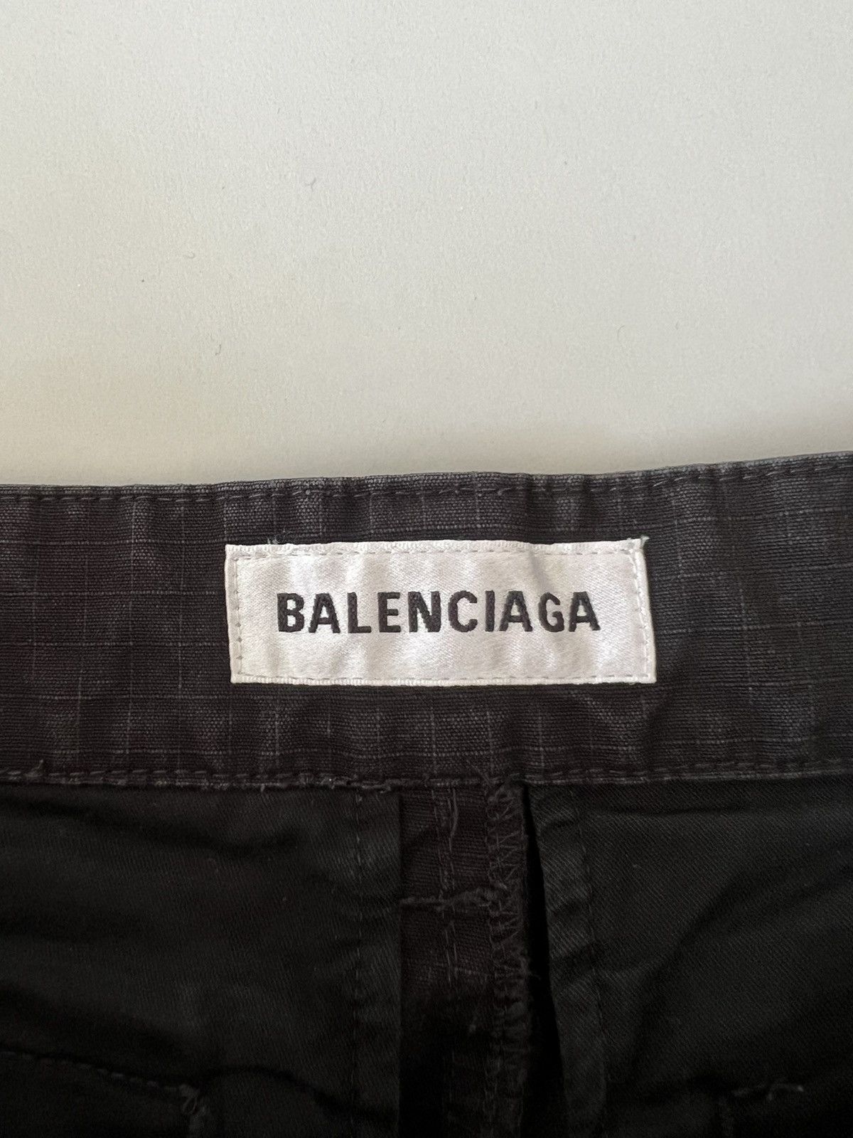 Balenciaga Balenciaga Baggy Cargo Pants Size US 30 / EU 46 - 12 Thumbnail