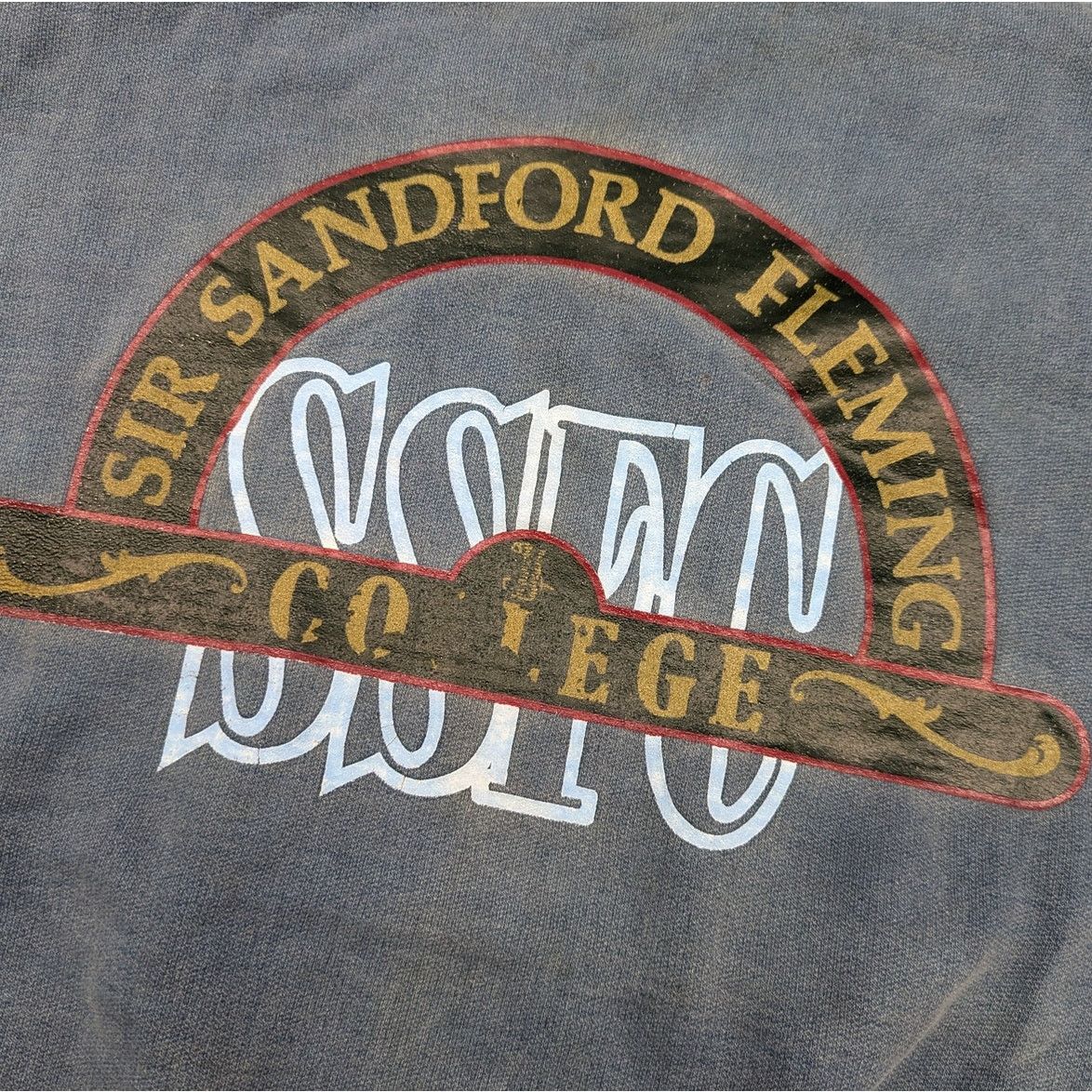 Vintage Vintage Sir Sandford Fleming College crew neck sweater Size US L / EU 52-54 / 3 - 2 Thumbnail