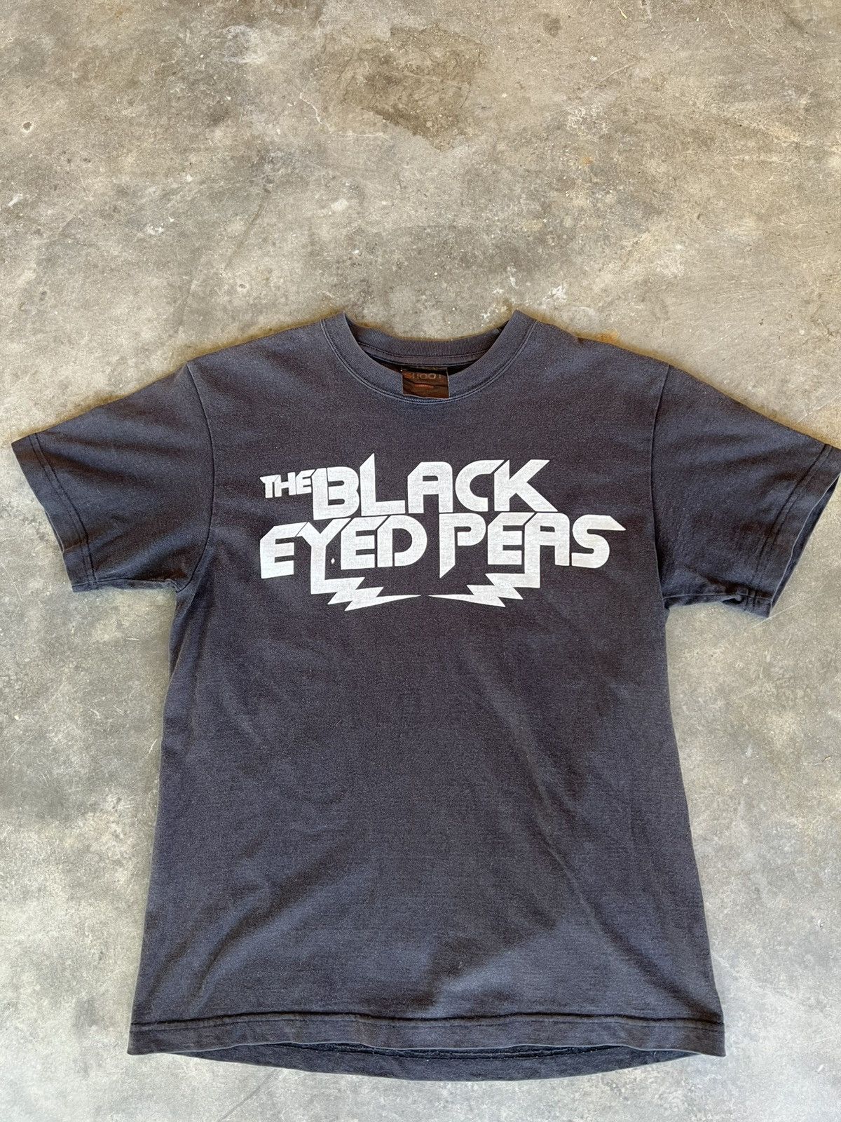 Band Tees × Vintage 90’s The Black Eyed Peas Band Tee Size US S / EU 44-46 / 1 - 1 Thumbnail