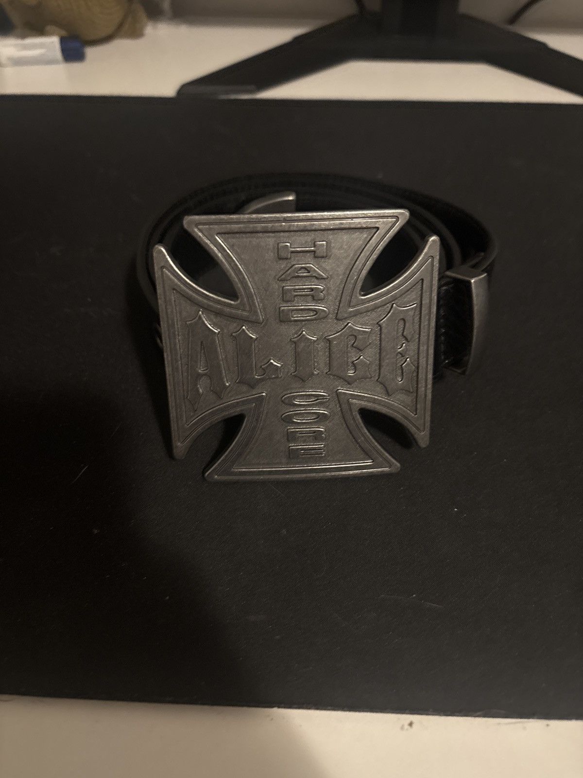 Alice Hollywood Clothing: Curated Shirts, Jeans, Shoes & More