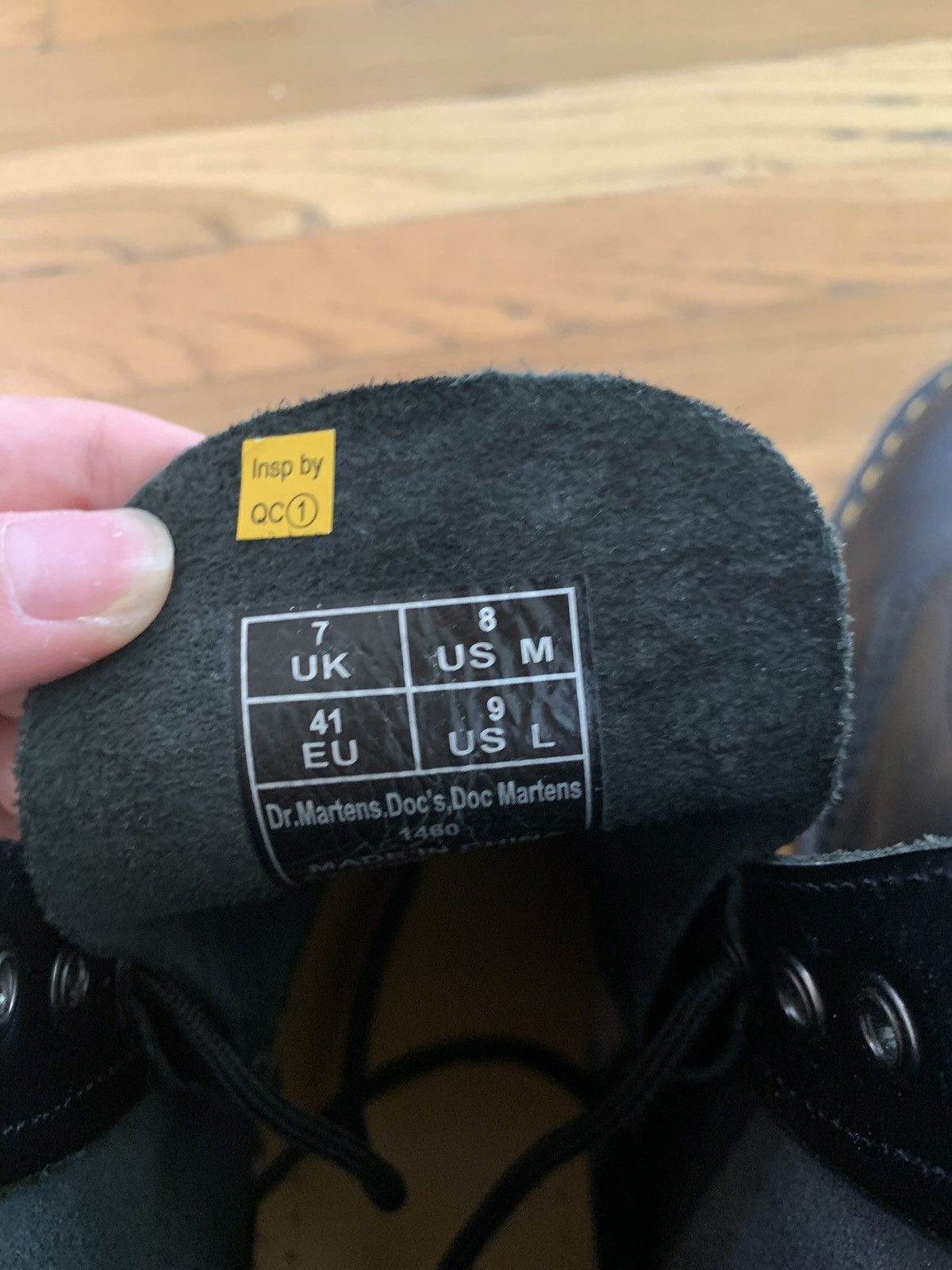 Dr. Martens Dr. Marten’s 1460 Size US 8 / EU 41 - 4 Thumbnail