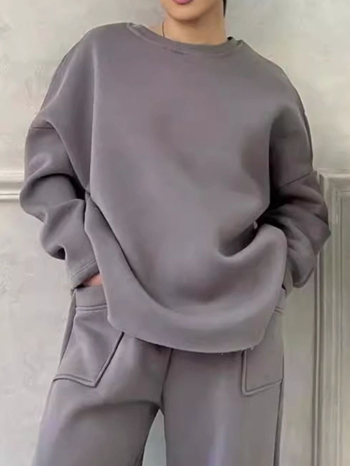 Other matching oversized gray hoodie and sweatpants loungewear set Size US L / EU 52-54 / 3 - 1 Thumbnail