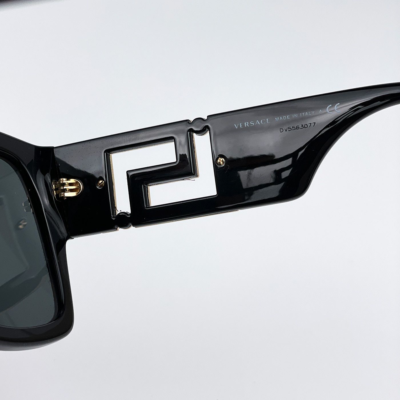Versace NEW Versace Greca VE4402 GB1/87 Oversized Women Sunglasses Size ONE SIZE - 6 Thumbnail