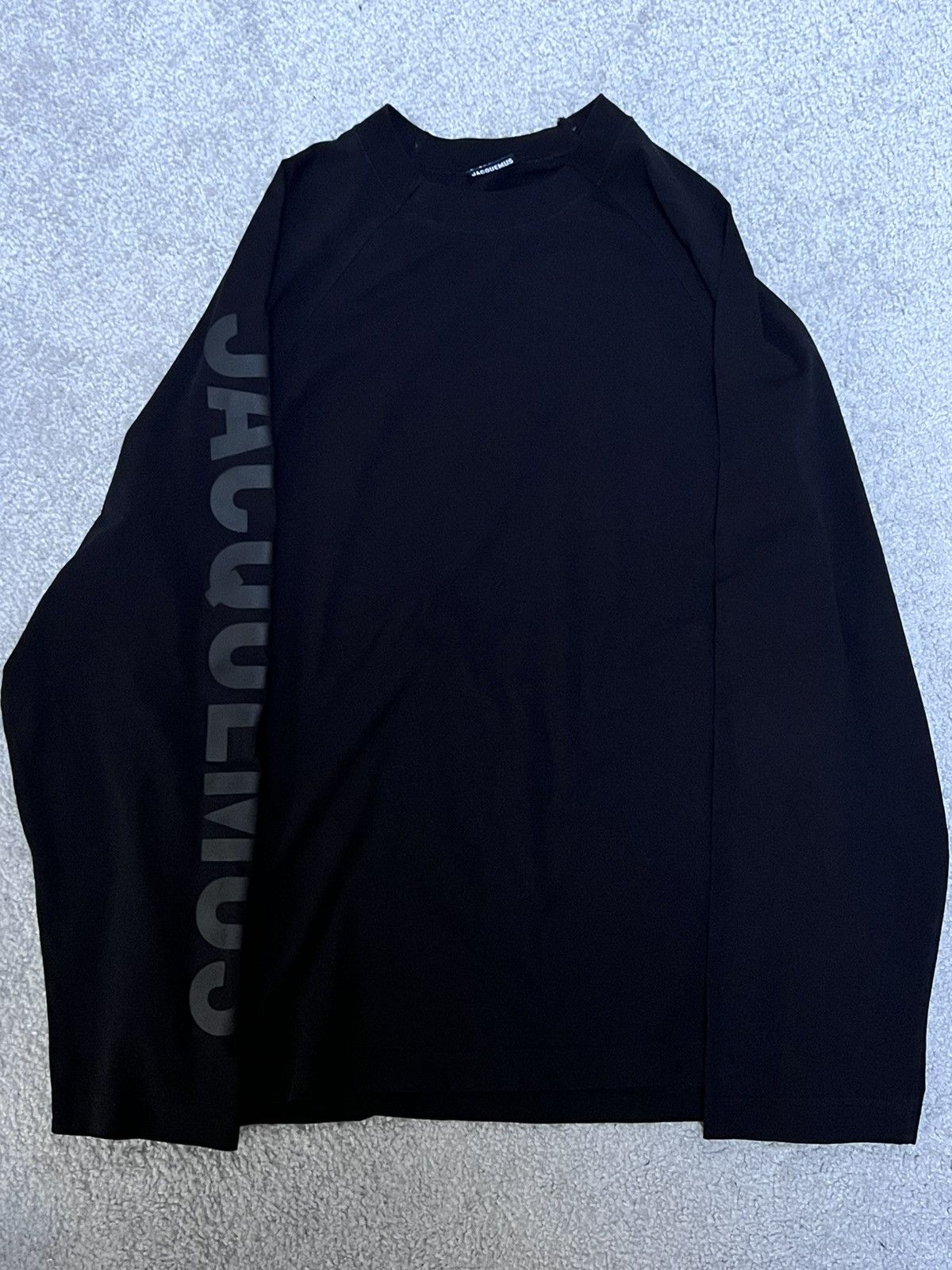 Jacquemus Jacquemus Big Sleeve Logo Black Longsleeve Size L Size US L / EU 52-54 / 3 - 2 Thumbnail