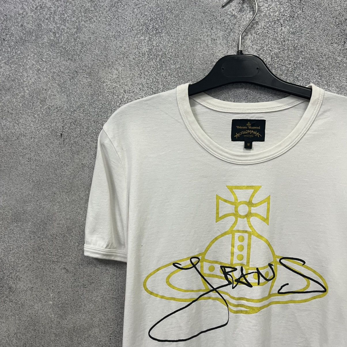 Vivienne Westwood Vivienne Westwood Big Logo T shirt White Size M Size US M / EU 48-50 / 2 - 4 Thumbnail