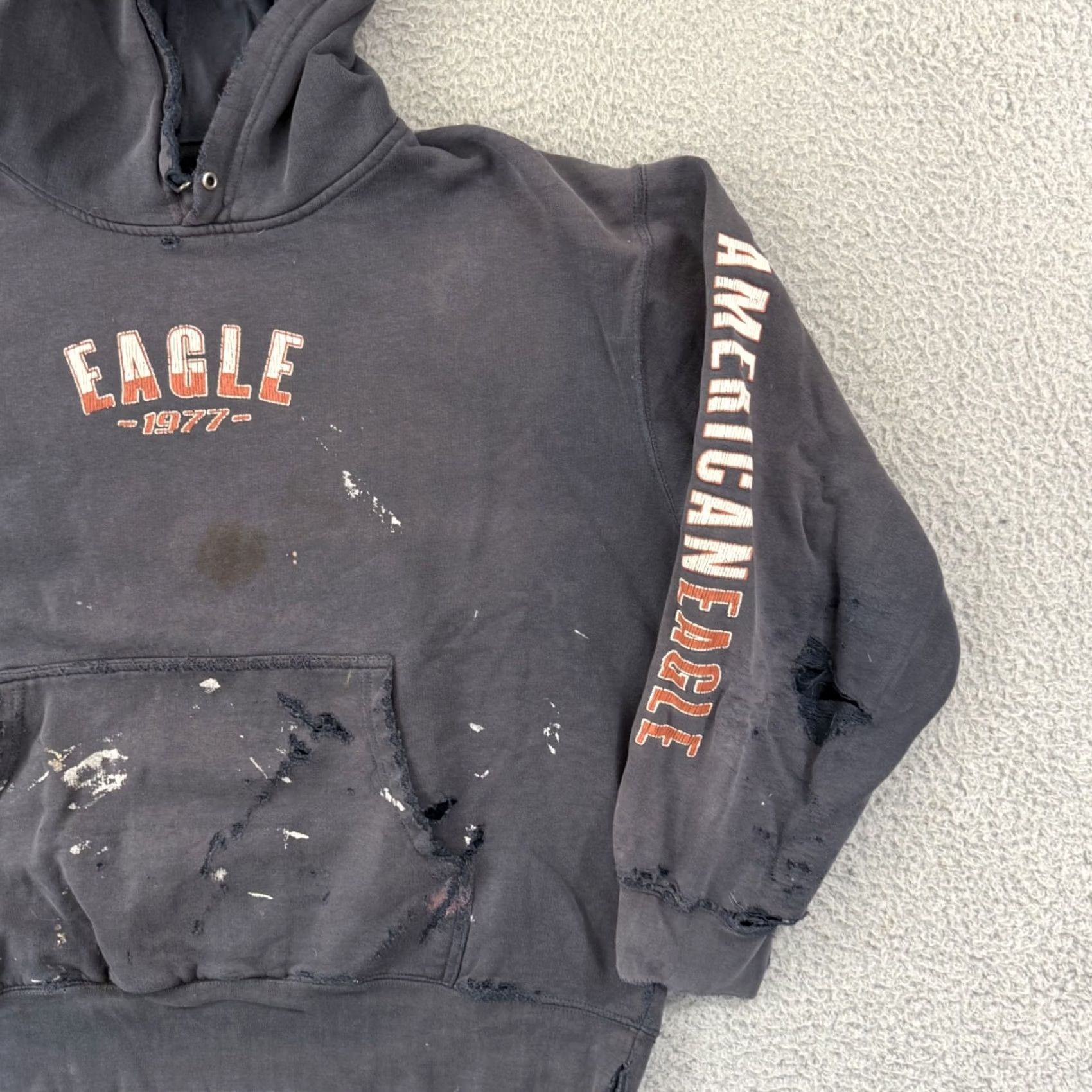 American Eagle Outfitters VINTAGE American Eagle Sweatshirt Mens Large Blue Distressed Thrashed Y2K Grunge Size US L / EU 52-54 / 3 - 5 Thumbnail