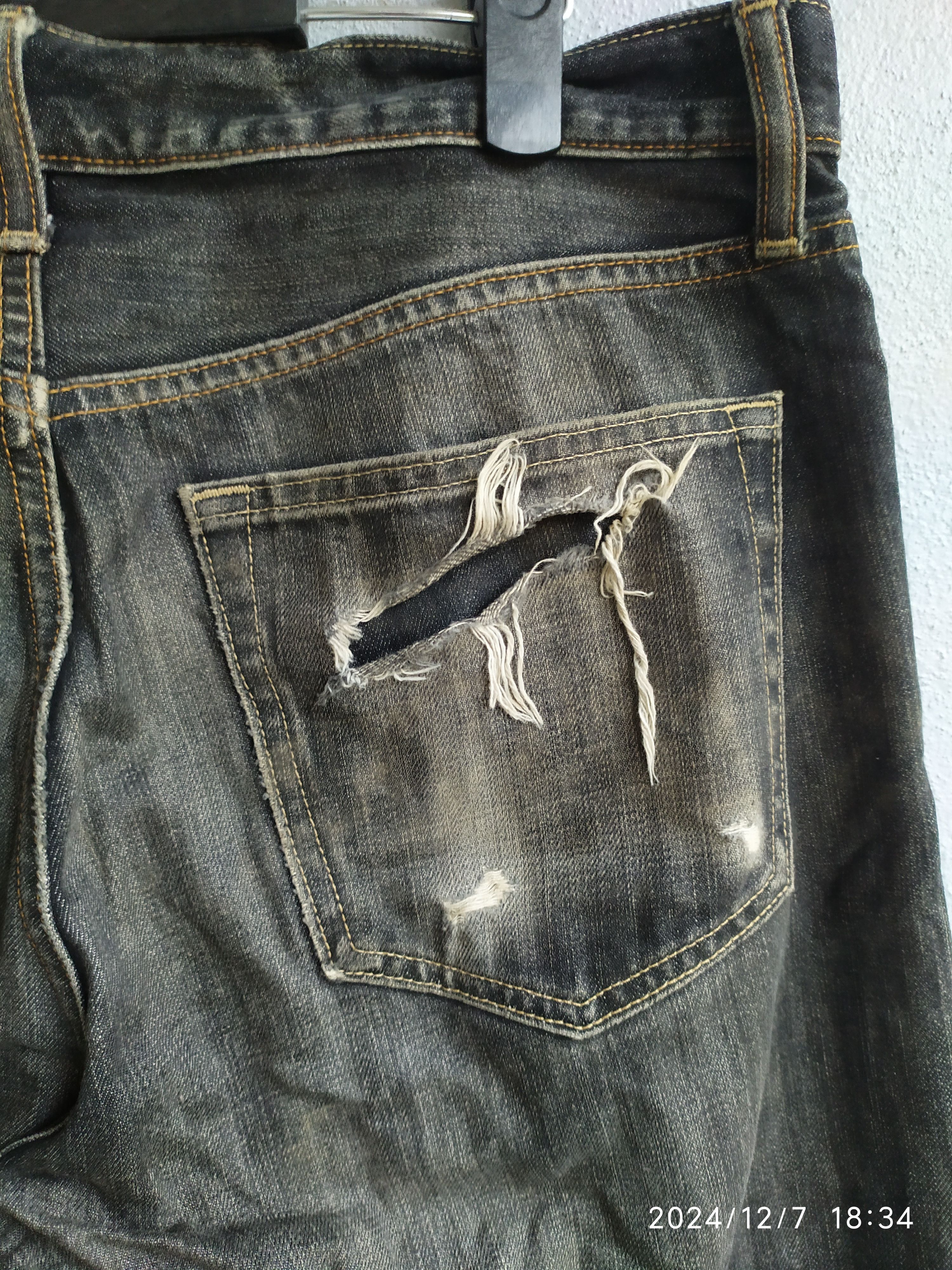 If Six Was Nine × Japanese Brand × Le Grande Bleu (L.G.B.) Vintage y2k Distressed Uniqlo Size US 32 / EU 48 - 3 Thumbnail