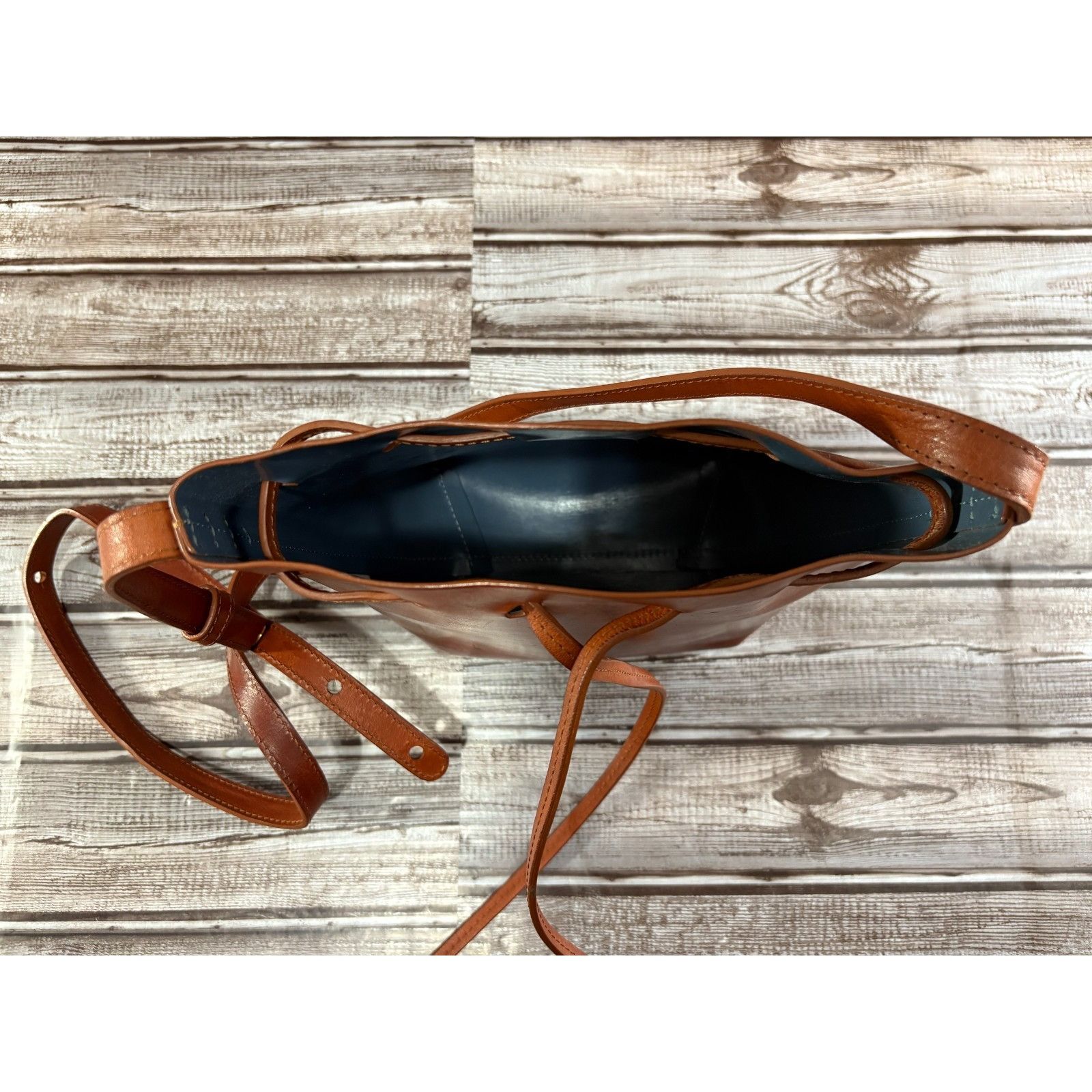 Mansur Gavriel Mansur Gavriel Mini Bucket Leather Crossbody Bag mspr $495 Size ONE SIZE - 7 Thumbnail