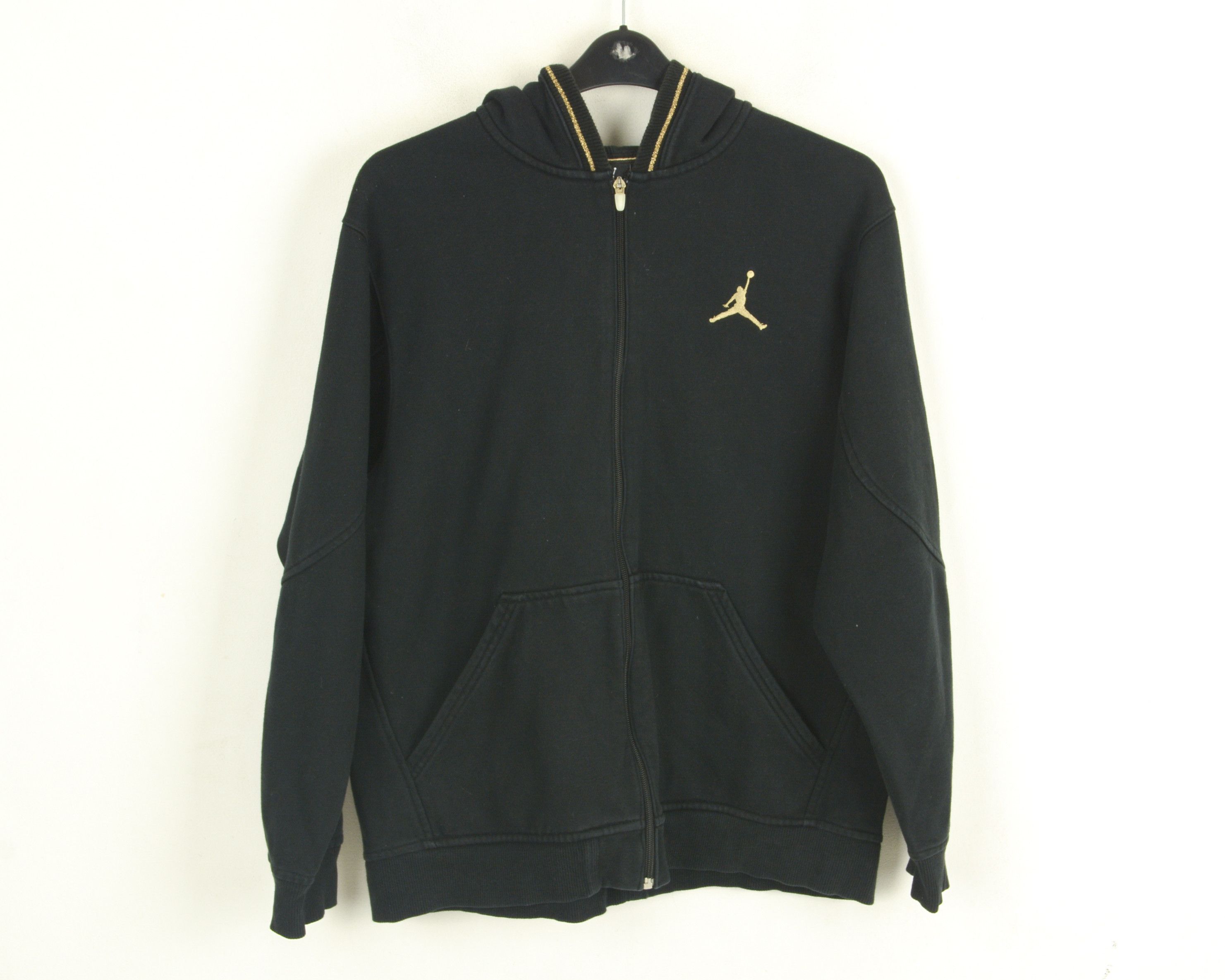 Jordan Brand Basketball Mens M Hoodie Jumper Jacket NBA Black Top #23 Size US M / EU 48-50 / 2 - 1 Thumbnail