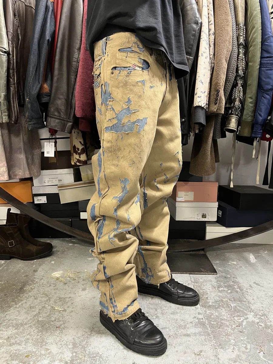 Diesel AW2010 Diesel Blue Beige Relief Contemporary Jeans Size US 33 - 1 Thumbnail