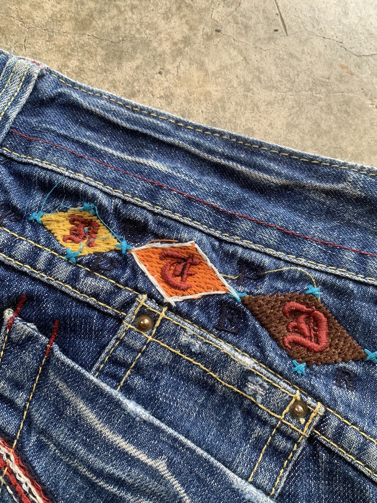 14th Addiction × If Six Was Nine × Japanese Brand Vintage Red Pepper Embroidery Bootcut Jeans Size US 33 - 14 Thumbnail