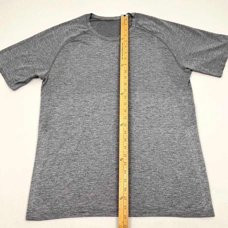 Lululemon Lululemon Metal Vent Tech Shirt Mens XL Gray Active Workout Running Training Gym Size US XL / EU 56 / 4 - 5 Thumbnail