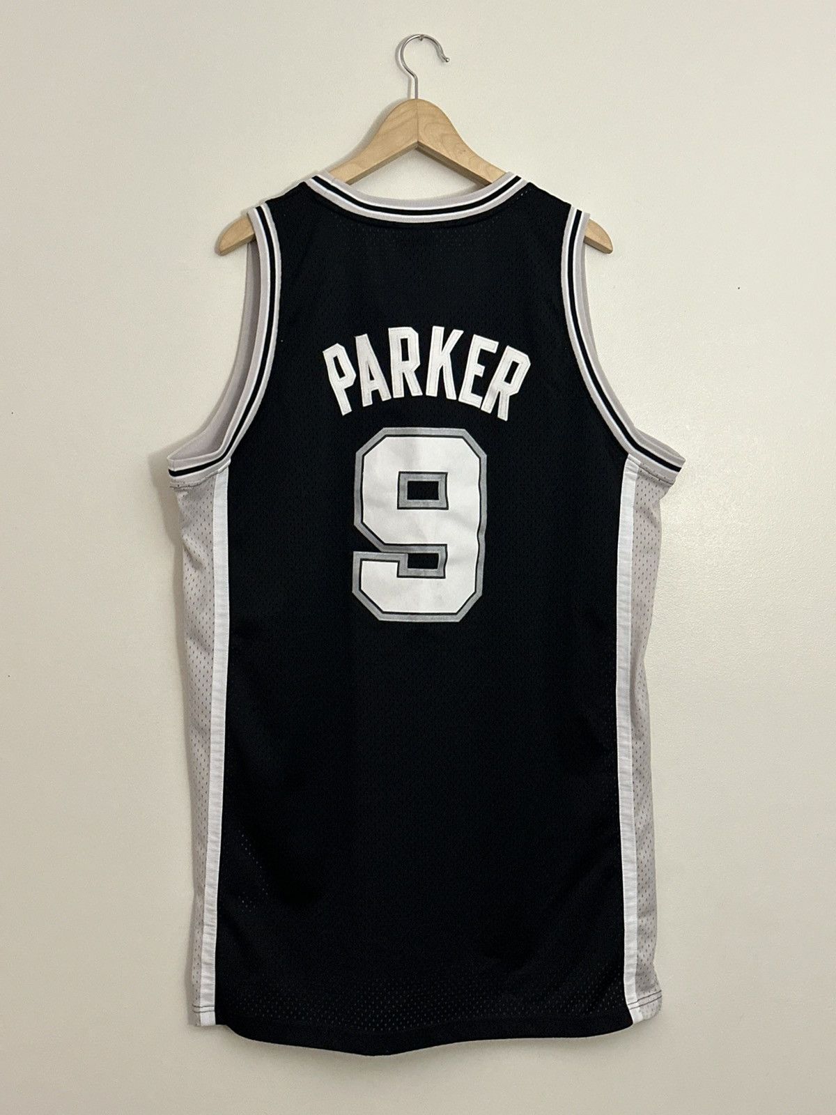 Adidas Vintage Adidas NBA San Antonio Spurs Tony Parker 9 Jersey Size US XL / EU 56 / 4 - 8 Thumbnail
