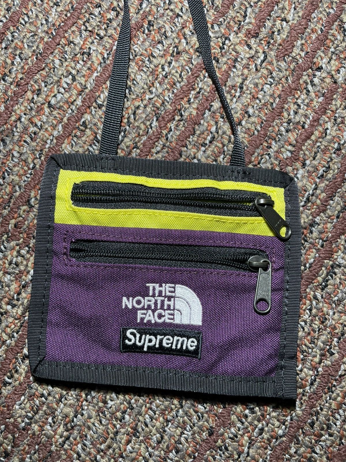 Supreme Supreme The North Face Expedition Travel Wallet Size ONE SIZE - 2 Thumbnail