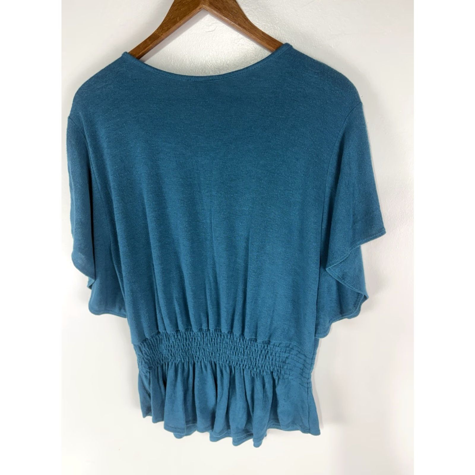 Vintage VINTAGE Charming Charlie Tunic Top Womens L USA Turquoise Beaded Flutter Sleeve Knit Blouse - 25in Length - 17in Pit to Pit - Regular Fit Size L / US 10 / IT 46 - 5 Thumbnail