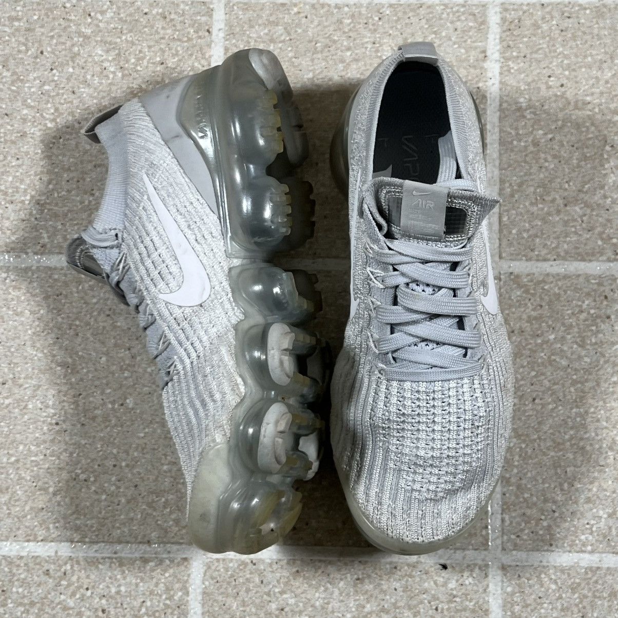 Nike Nike Air VaporMax Flyknit 3 Pure Platinum Athletic Shoes m Size US 7 / IT 37 - 3 Thumbnail