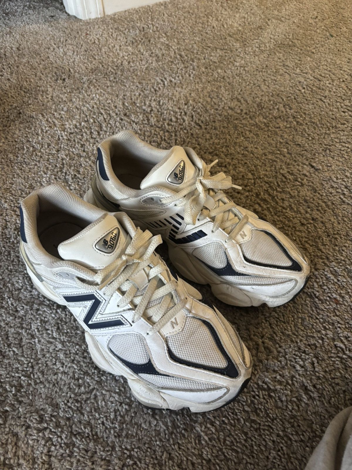 New Balance New Balance 9060 Size M10 Size US 10 / EU 43 - 1 Thumbnail