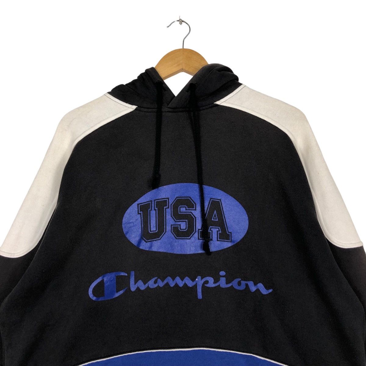 Champion × Vintage Vintage Champion Big Logo Spell Out NFL NBA Style Large Size US L / EU 52-54 / 3 - 11 Thumbnail