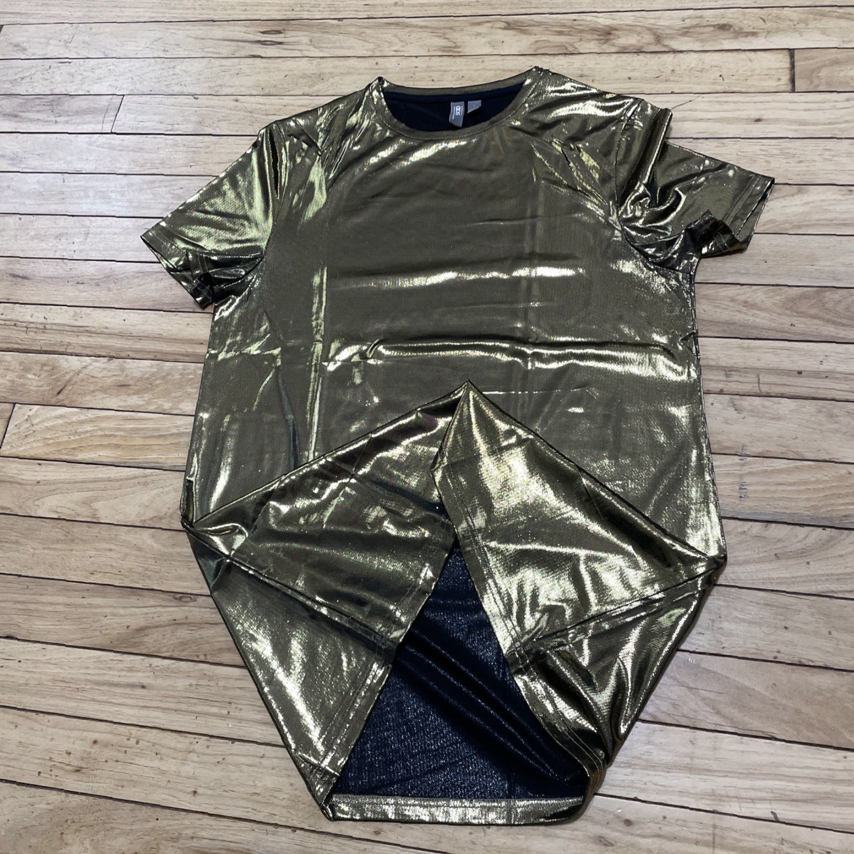 Asos VINTAGE ASOS Shiny Gold Shirt Adult S Metallic Bright Shiny Disco 1970s NY Club Scene Shirt Size US S / EU 44-46 / 1 - 3 Thumbnail