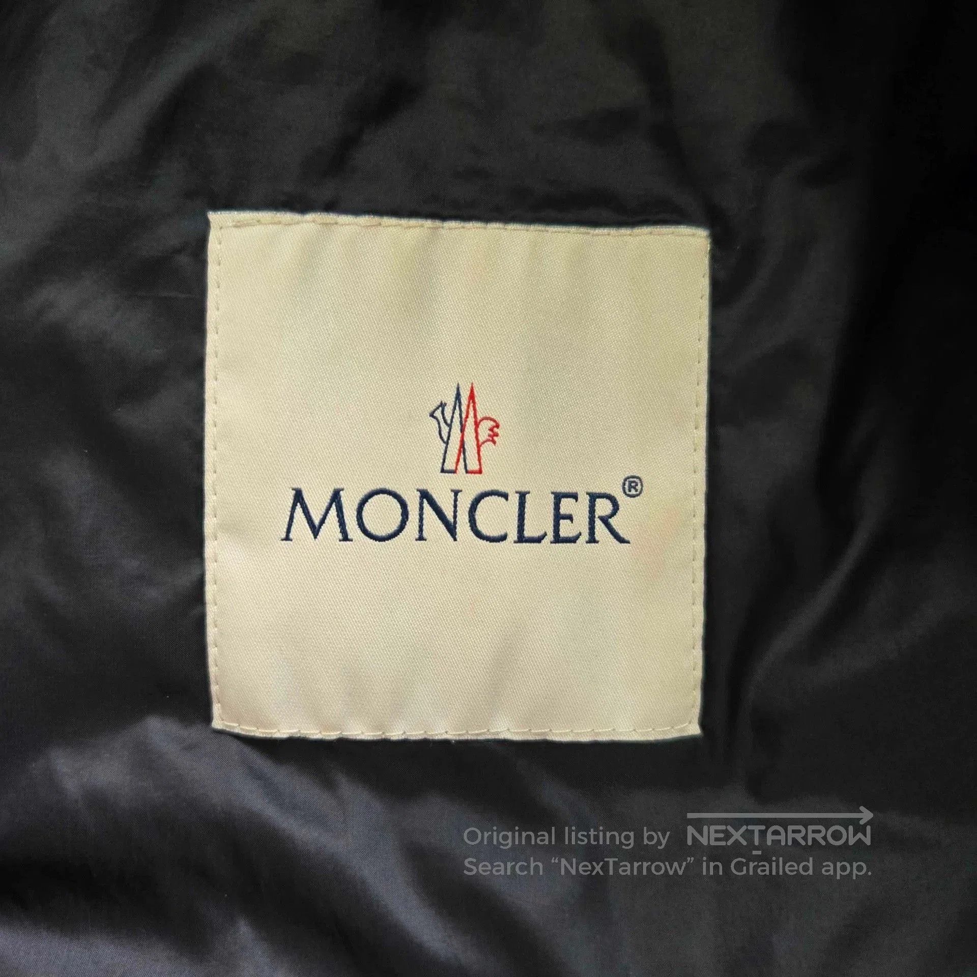 Moncler moncler lightweight down jacket with zip closure. Size US M / EU 48-50 / 2 - 4 Thumbnail