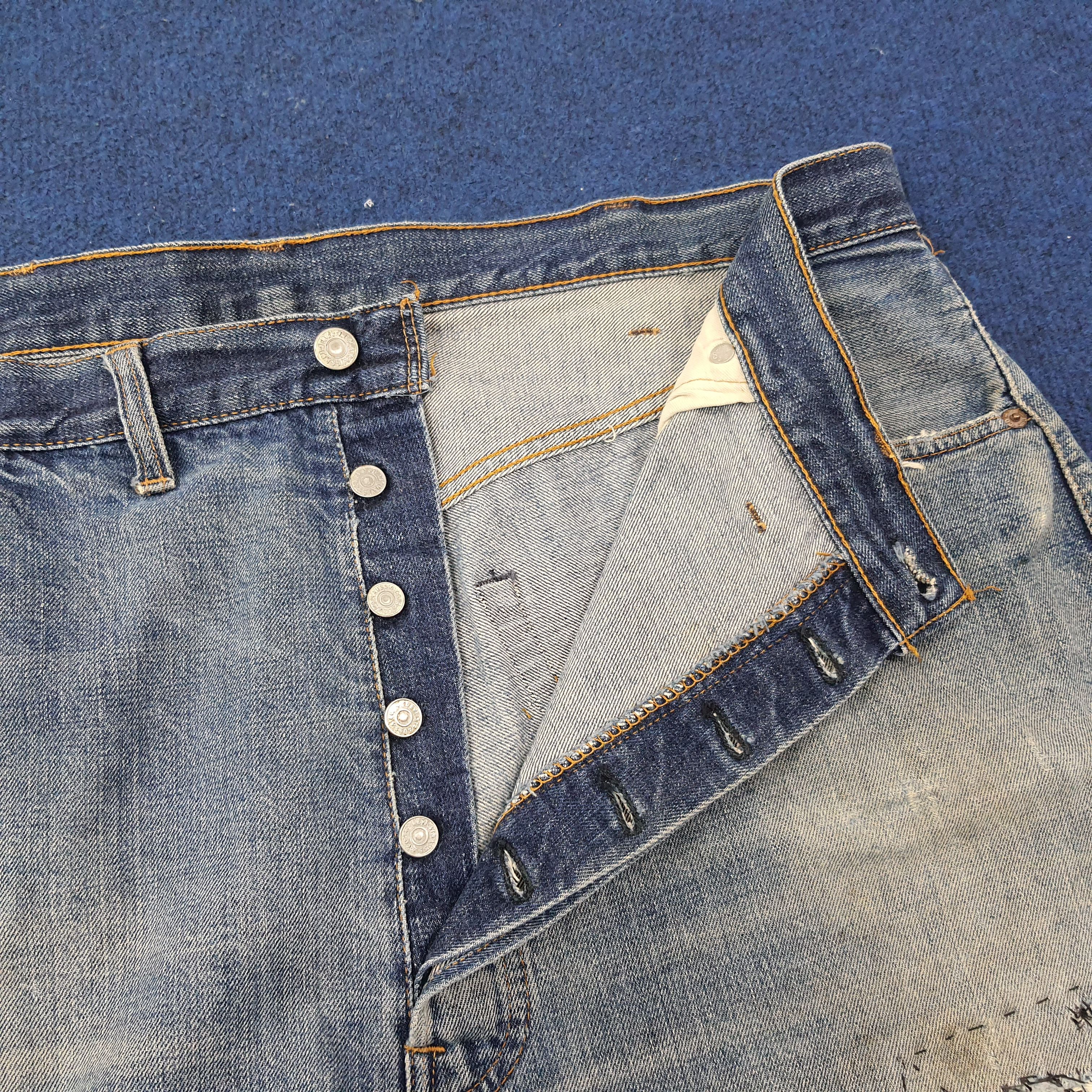Vintage Levi's Strauss Short Denim Pants C235N31