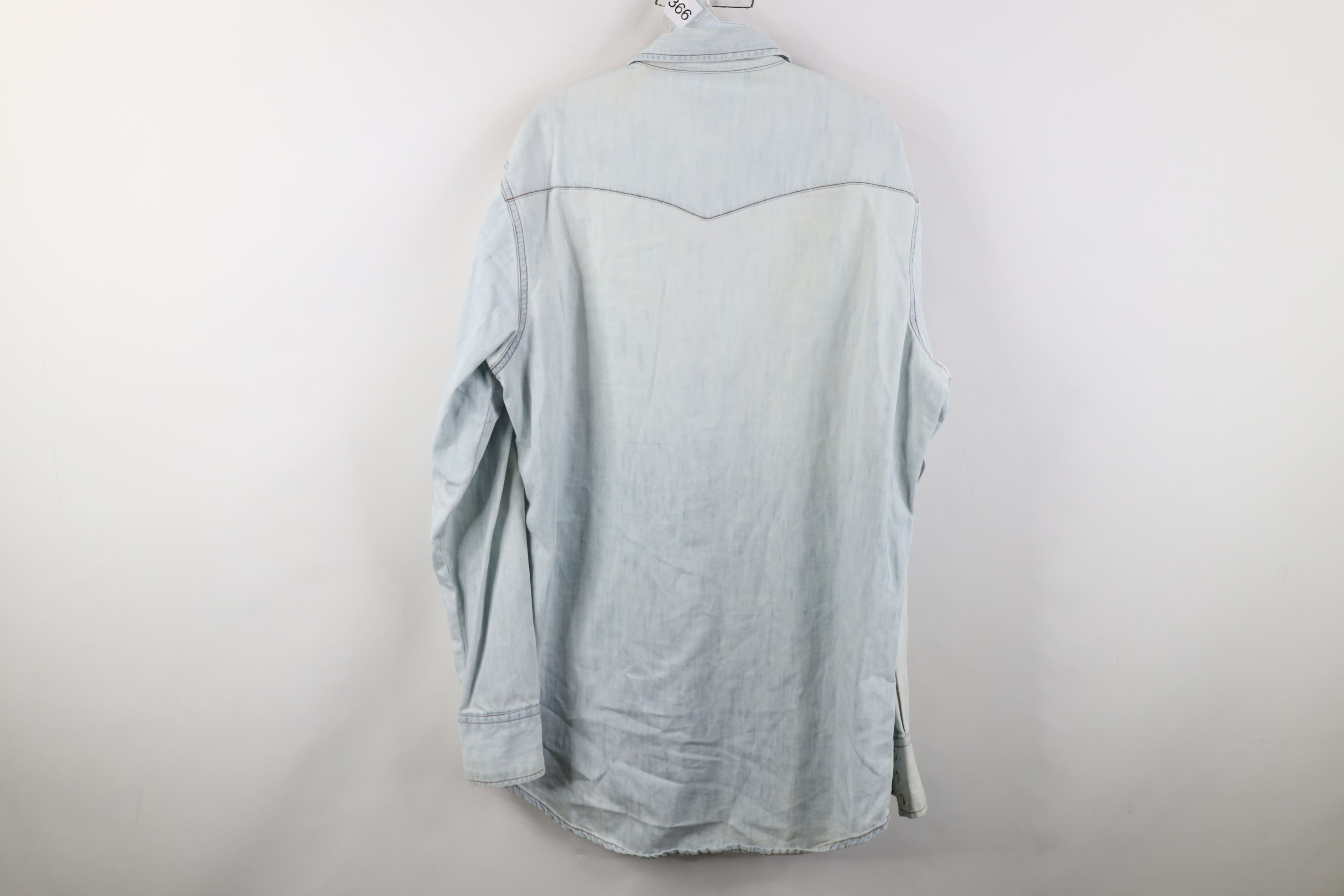 Wrangler Vintage 90s Wrangler Acid Wash Denim Snap Button Shirt Size US XL / EU 56 / 4 - 12 Thumbnail