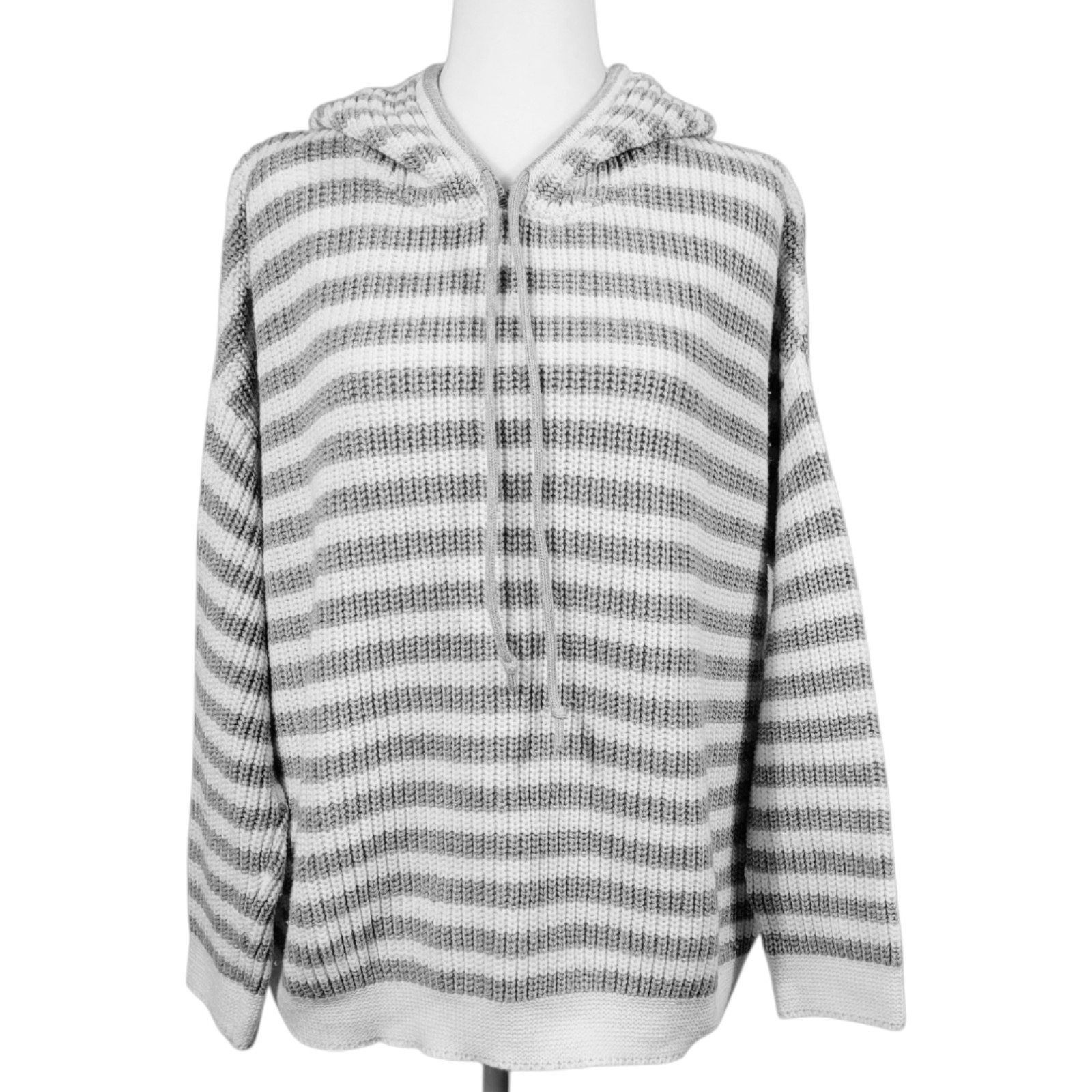 Other Womens XL Time and Tru grey-white boyfriend oversized hooded Size XL / US 12-14 / IT 48-50 - 1 Thumbnail