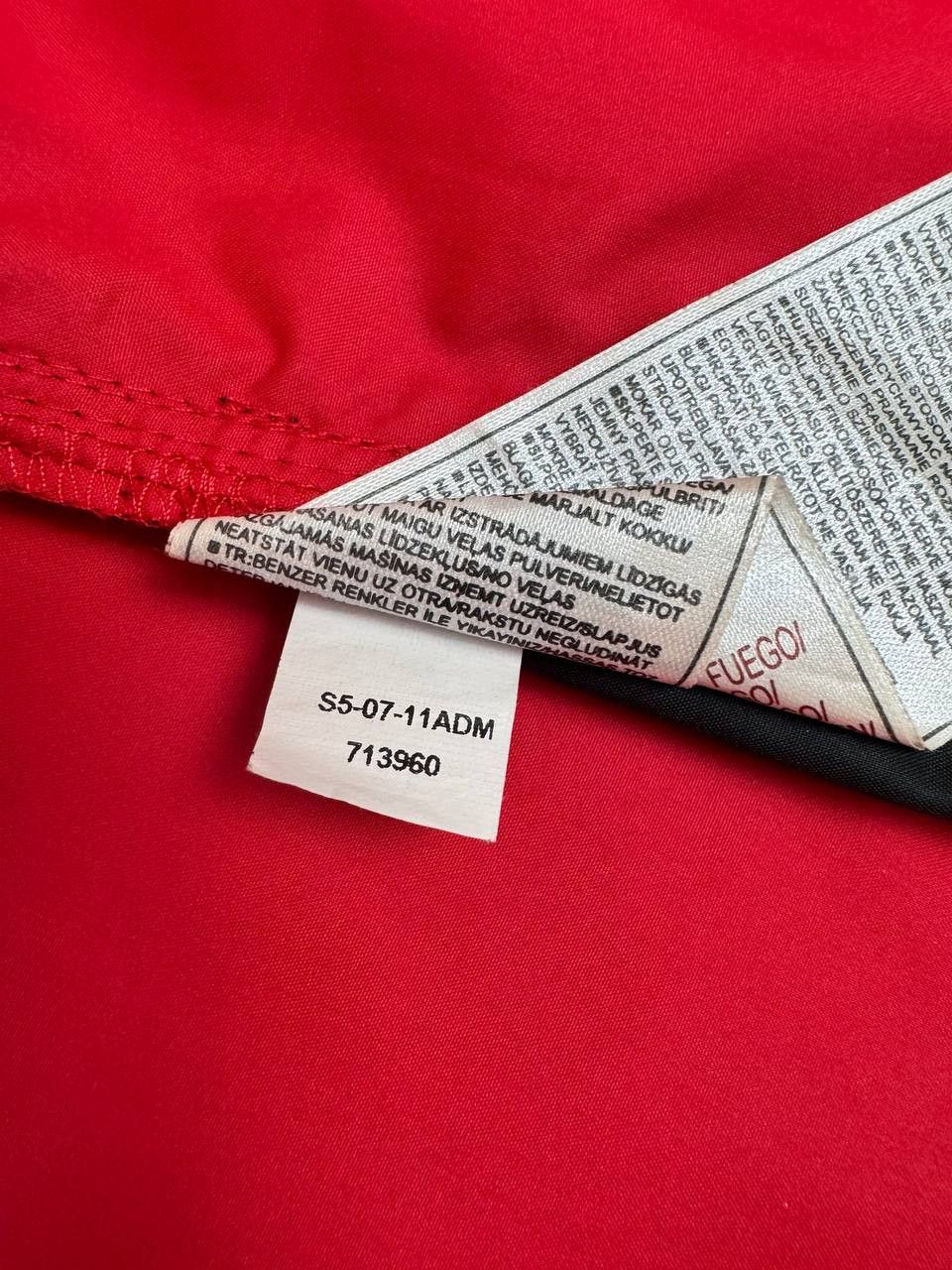 Nike Vintage Nike Windbreaker Track Retro Nylon Jacket Red Size US M / EU 48-50 / 2 - 10 Thumbnail