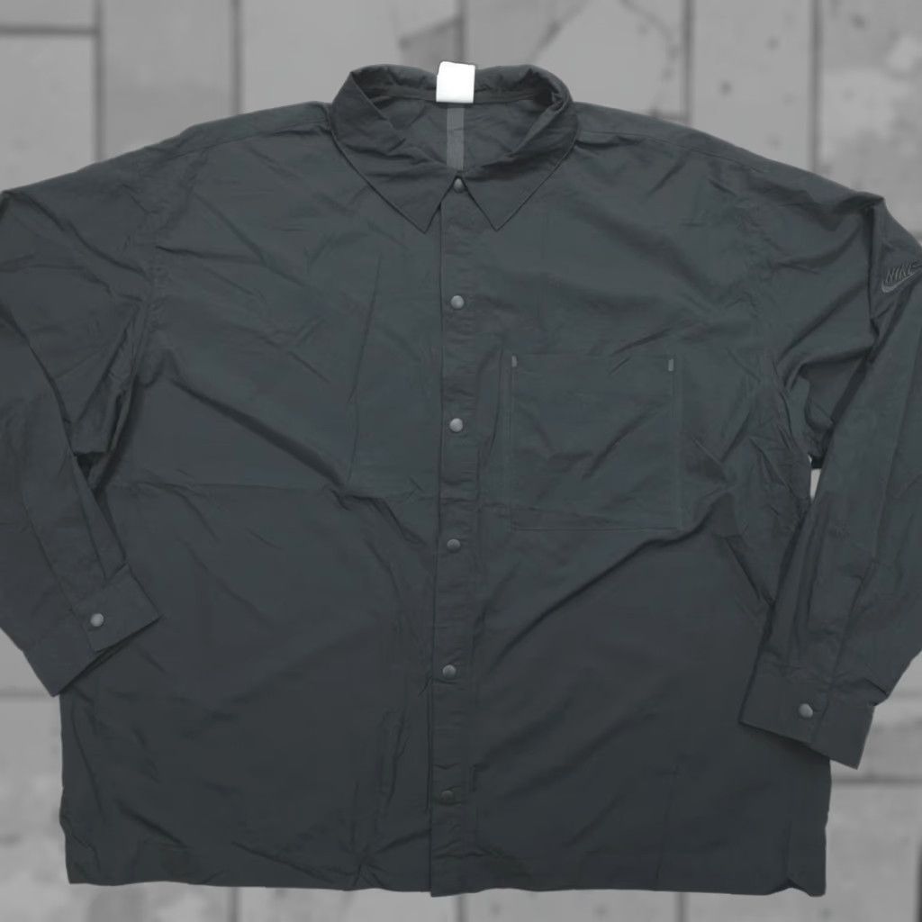 Nike Nike Tech Pack Woven LS Shirt Men XL Oversized Repel Black DX0205-010 Size US XL / EU 56 / 4 - 1 Thumbnail