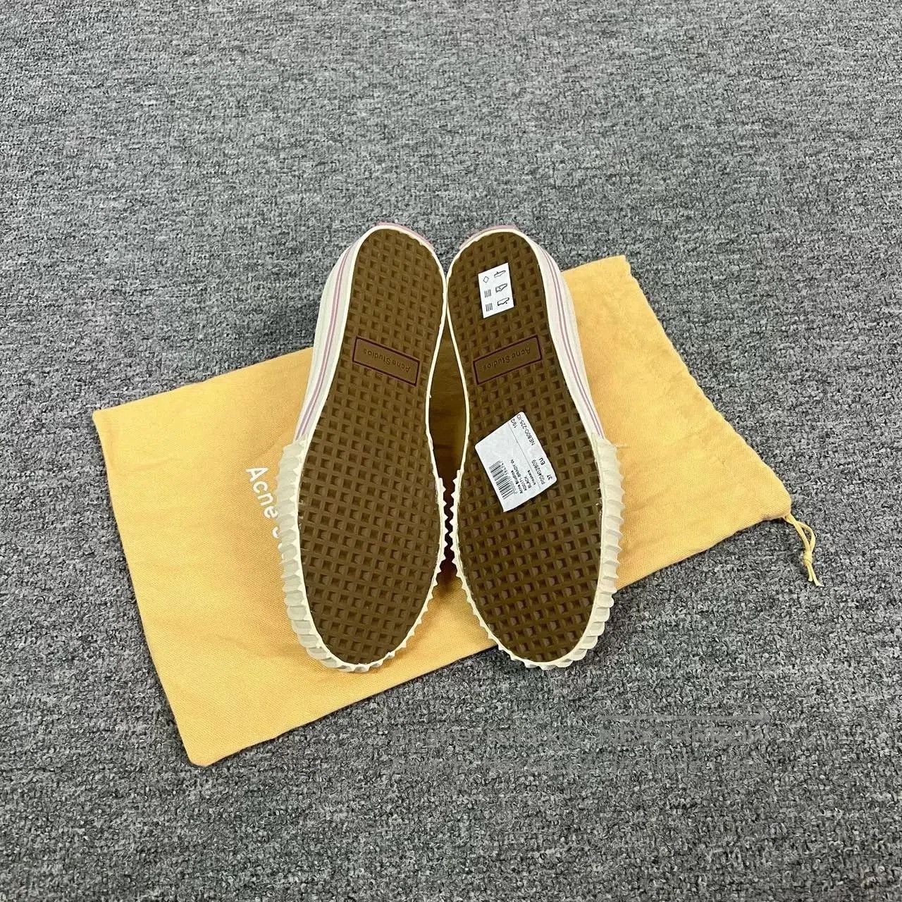 Acne Studios Acne Studios Biscuit Casual Shoes. Size US 6 / IT 36 - 5 Thumbnail