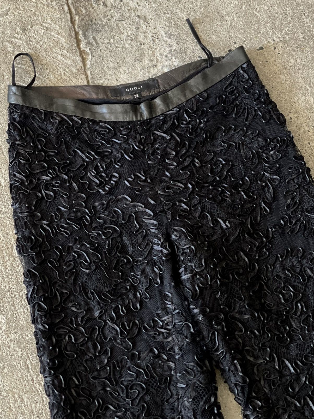 Gucci Archive Gucci - Tom Ford - FW1999 - Evening Lace Pants Size 26" / US 2 / IT 38 - 6 Thumbnail