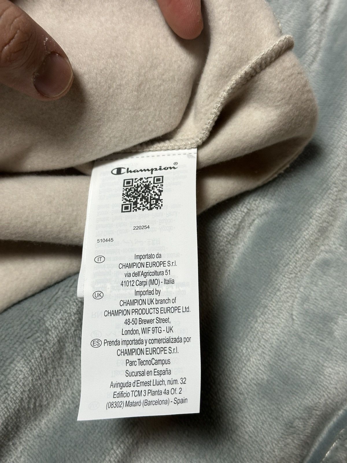 Champion New size XL Champion Crew Logo Sweatshirt - Tan/ Light Brown Size US XL / EU 56 / 4 - 9 Thumbnail