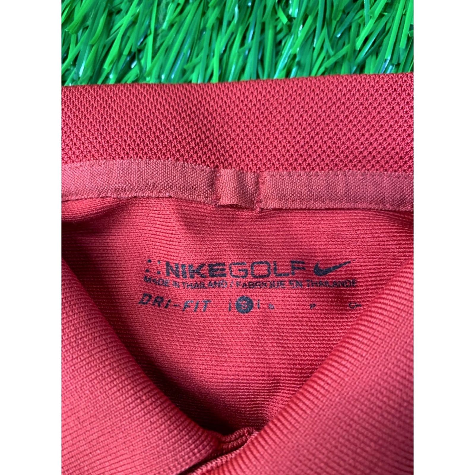 Nike NIKE GOLF DRI-FIT 2011 MEN POLO SHIRT JERSEY SIZE S RED POLO Shirt Golf Mens Size US S / EU 44-46 / 1 - 6 Thumbnail