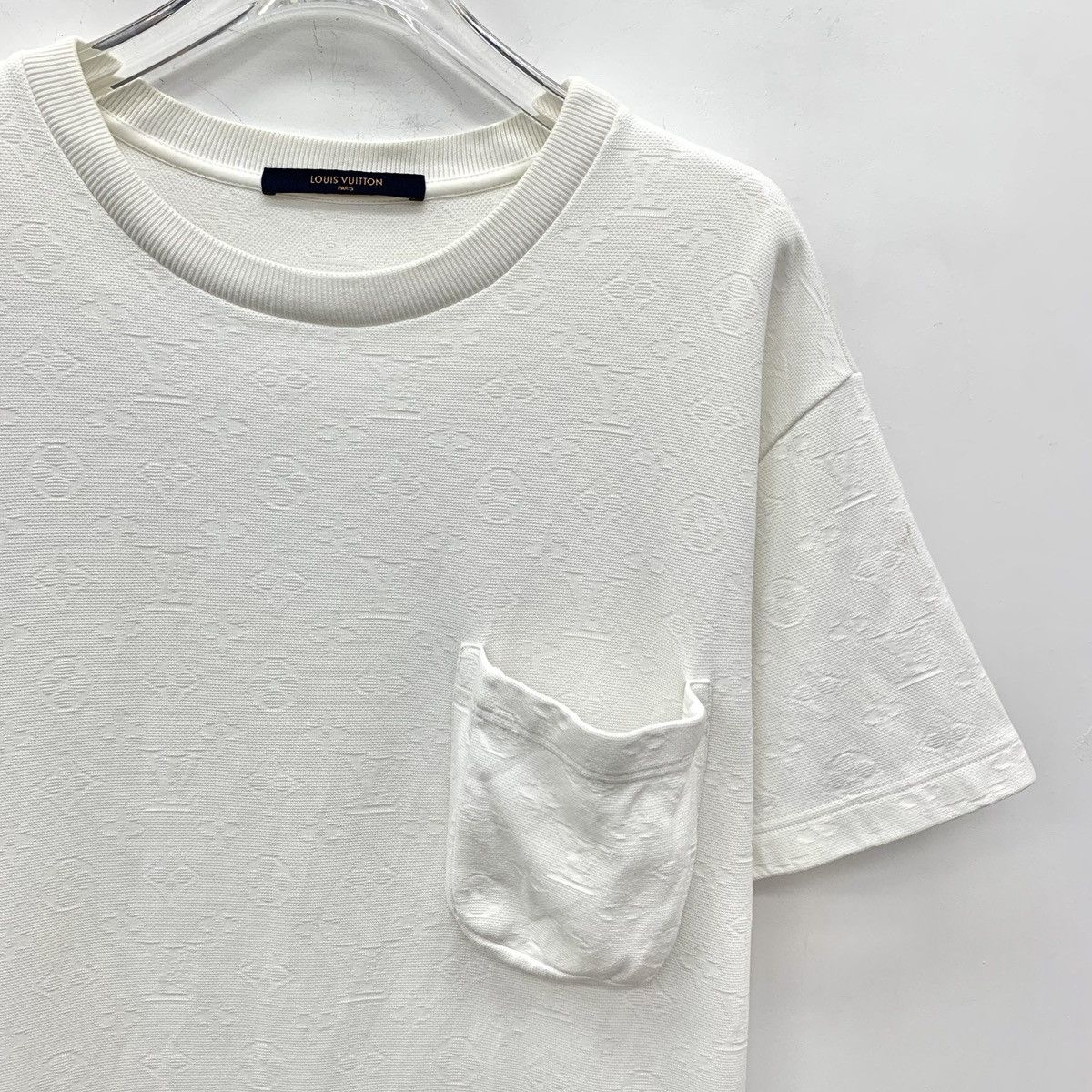 Louis Vuitton Louis Vuitton All-Over Logo Jacquard Cotton T-Shirt K26WX Size US S / EU 44-46 / 1 - 3 Thumbnail
