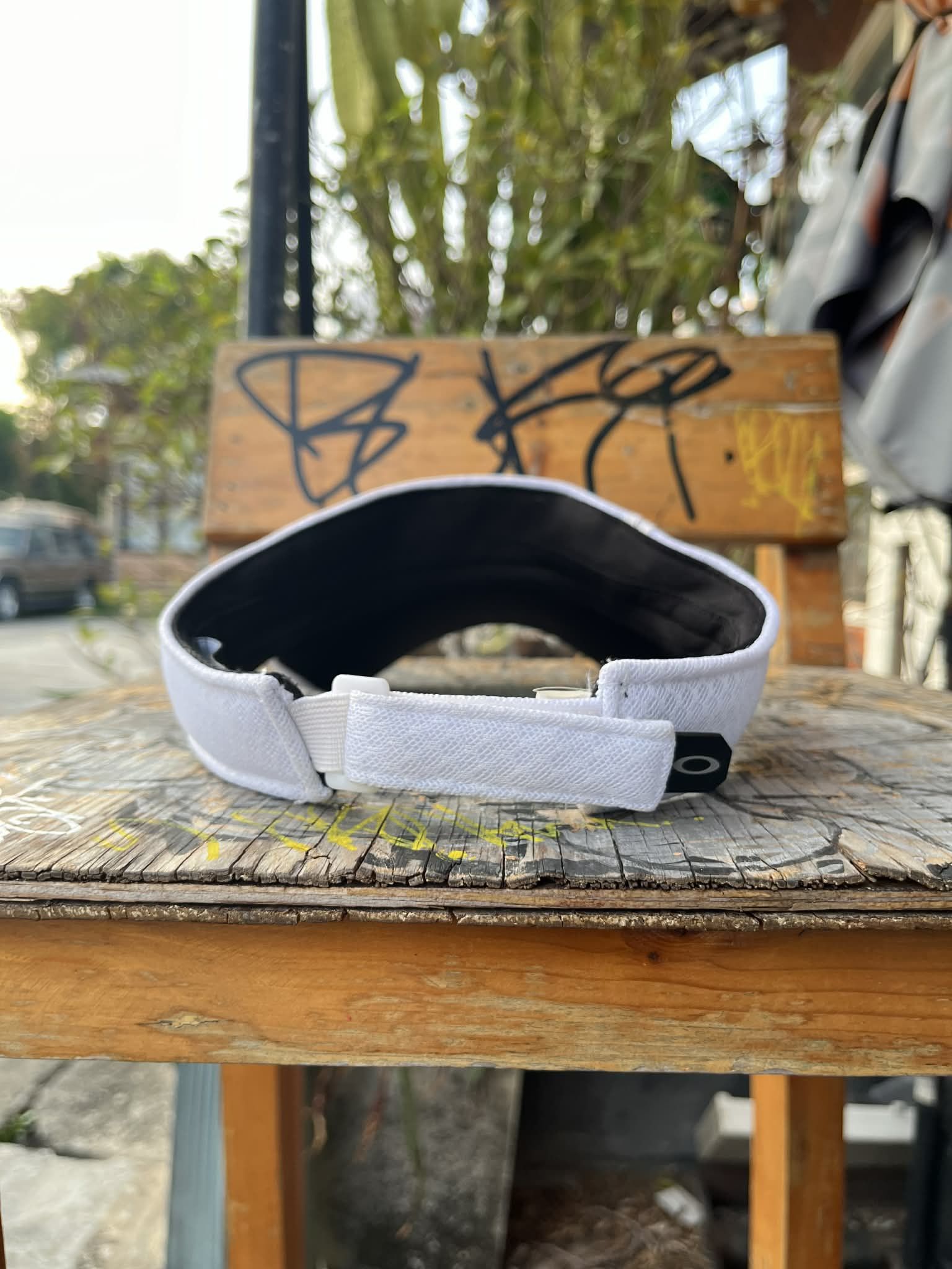 Oakley Oakley Golf Skull Crossbone Visor Cap Y2K Size ONE SIZE - 2 Thumbnail