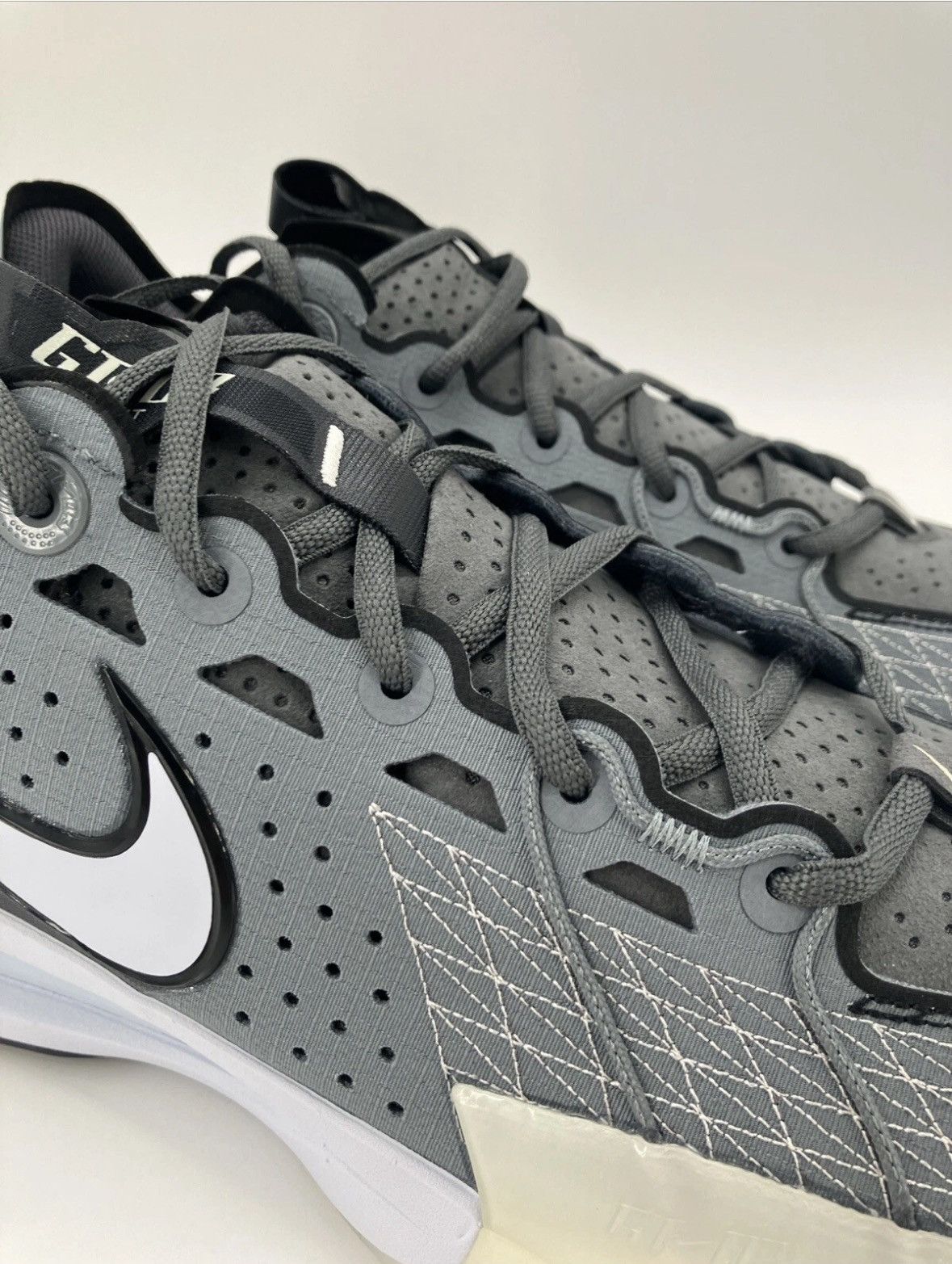 Nike Nike Air Zoom GT Cut 3 Cool Grey Men Size 13 Size US 13 / EU 46 - 3 Thumbnail