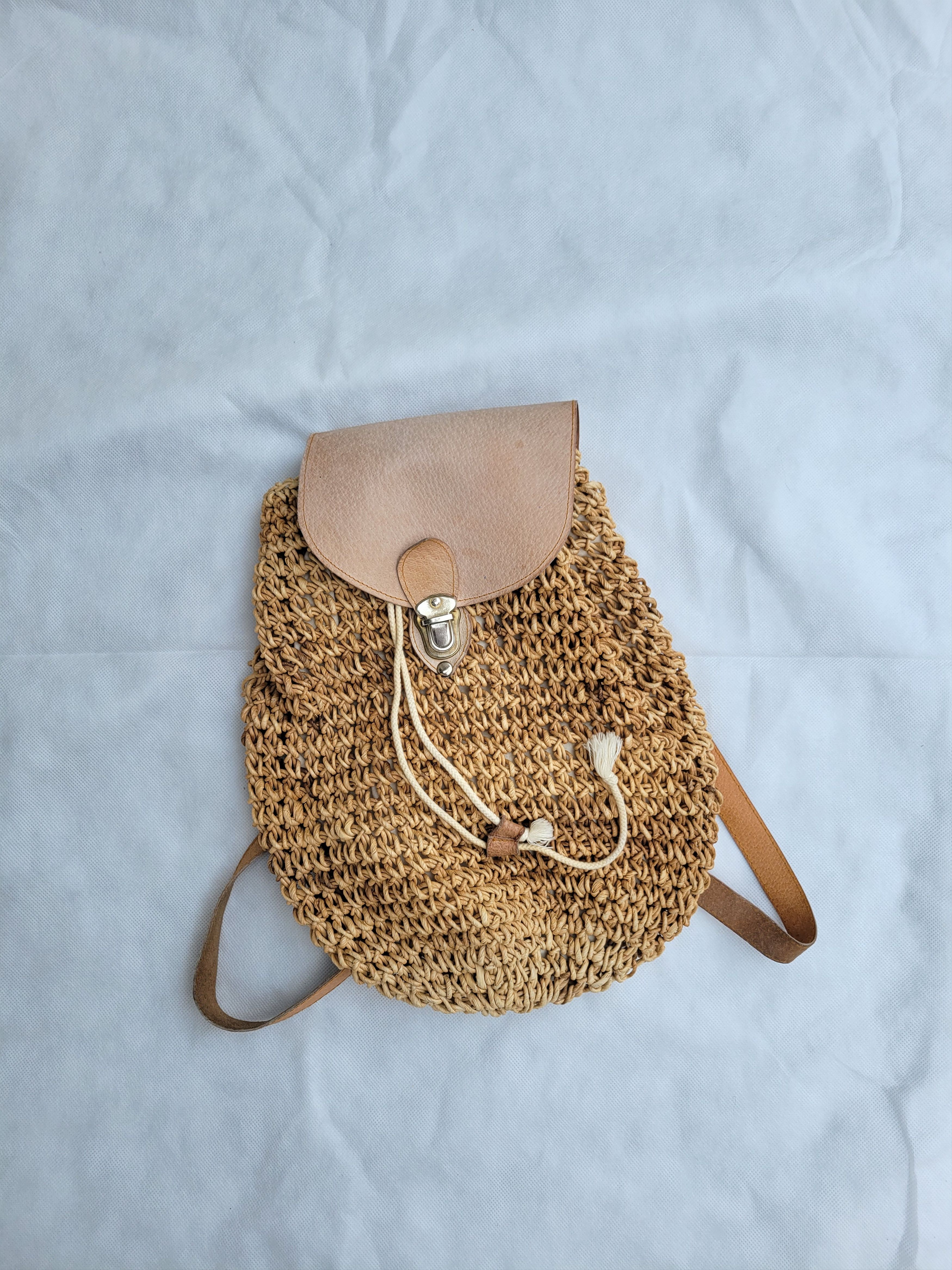 Handmade × Vintage Crown Vintage Wicker Backpack Design Purse Leather Strap Size ONE SIZE - 11 Thumbnail