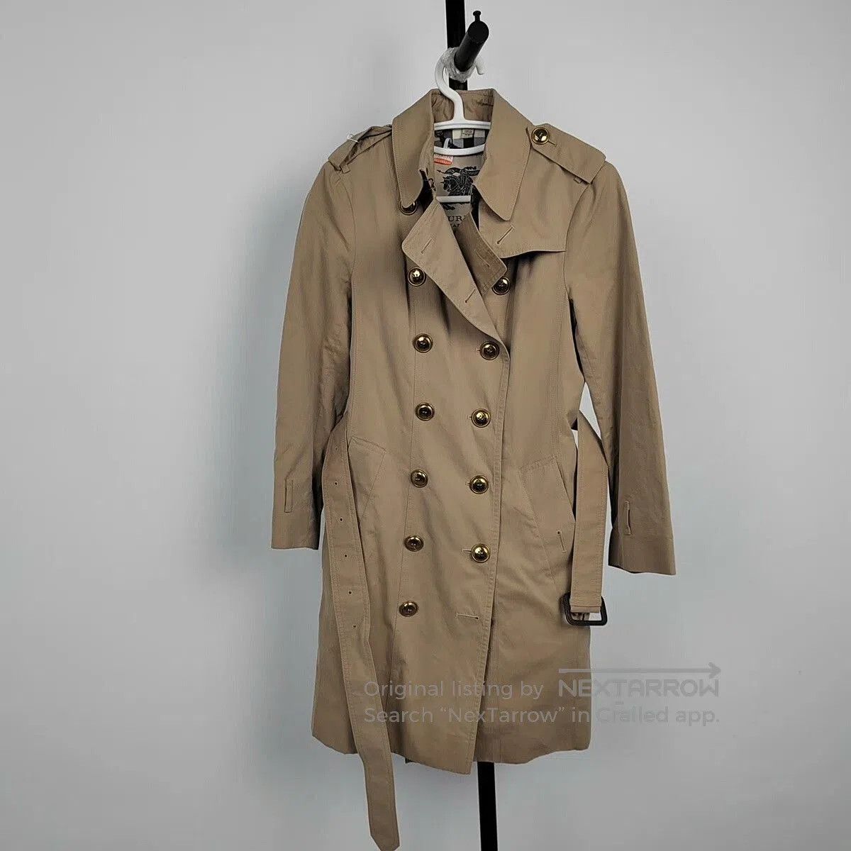 Burberry Burberry Trench Coat Size 36 Beige. Size XS / US 0-2 / IT 36-38 - 1 Thumbnail