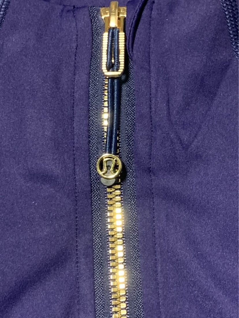 Lululemon Brand New Navy Blue Lululemon Define Jacket Size 2 Size XS / US 0-2 / IT 36-38 - 5 Thumbnail