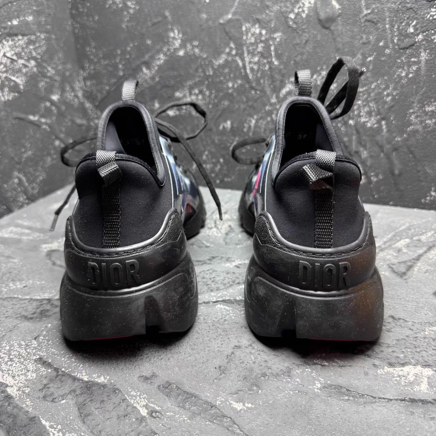 Dior DIOR D-Connect Valentine's Day Limited Edition Q10 Size US 9 / IT 39 - 7 Thumbnail