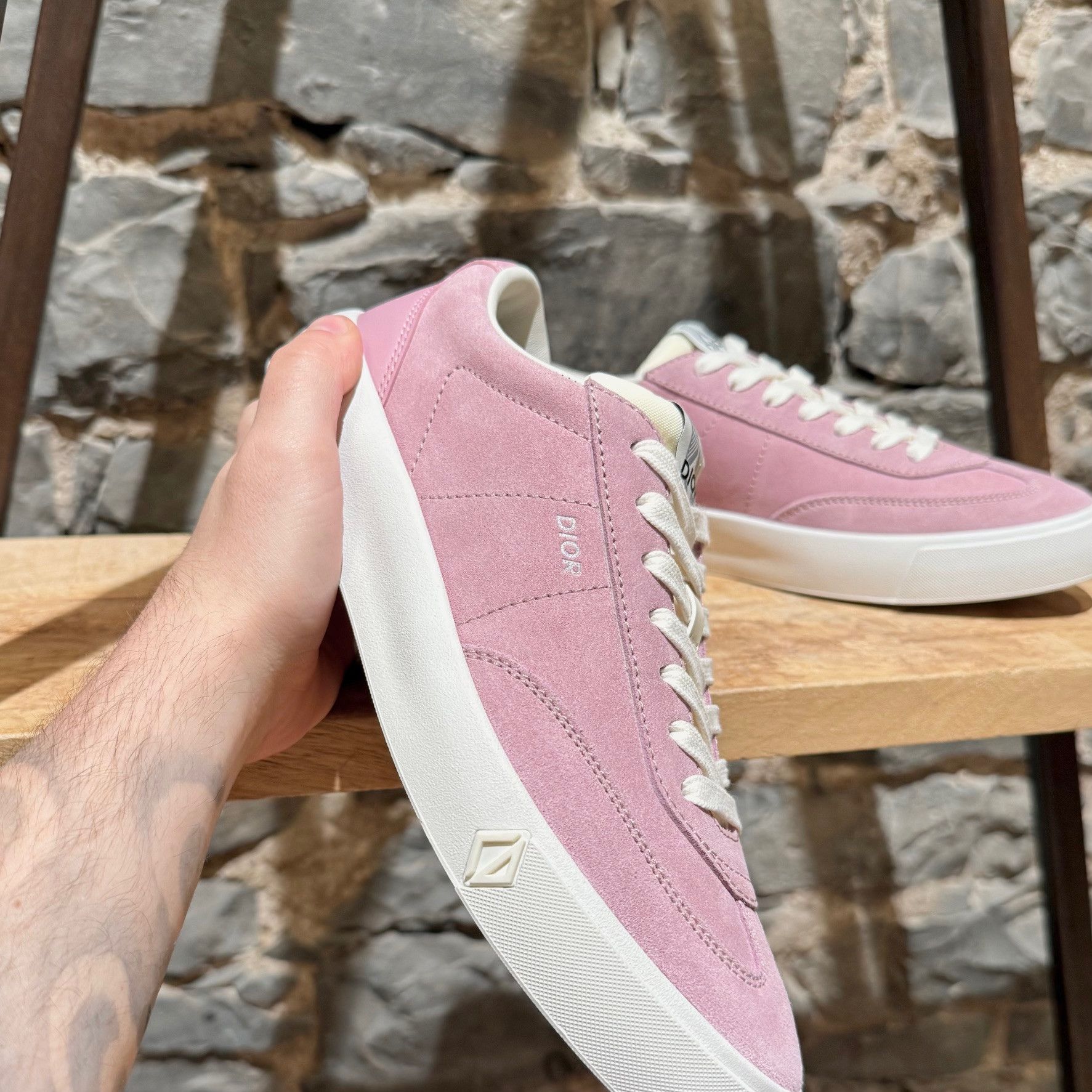 Dior Dior B101 Pink Suede Low-top Sneakers Size US 8 / EU 41 - 2 Thumbnail