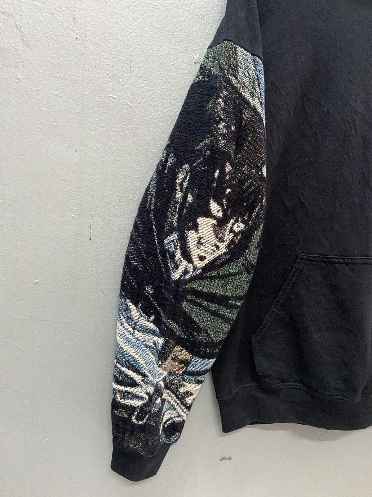 Anime CUSTOMIZER LINE ANIME LEVI ACKERMAN HOODIE Size US L / EU 52-54 / 3 - 4 Thumbnail
